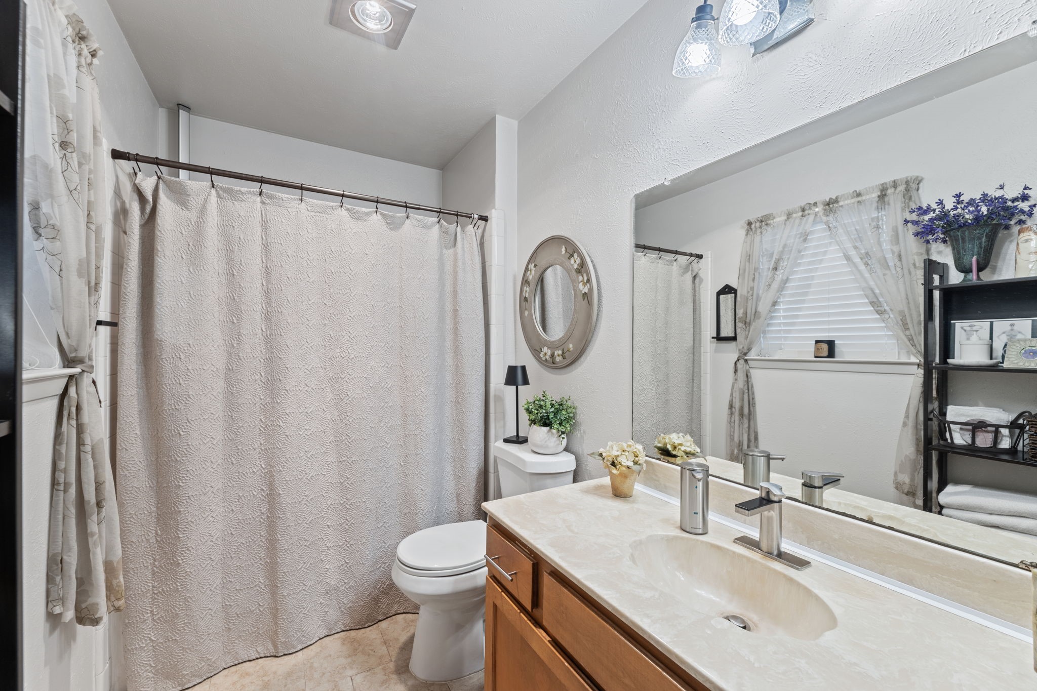 1477 Brook Meadow Circle Lancaster TX 75134