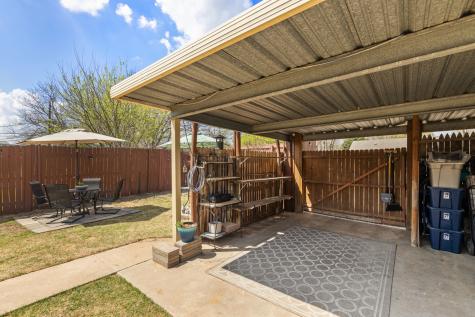 1477 Brook Meadow Circle Lancaster TX 75134