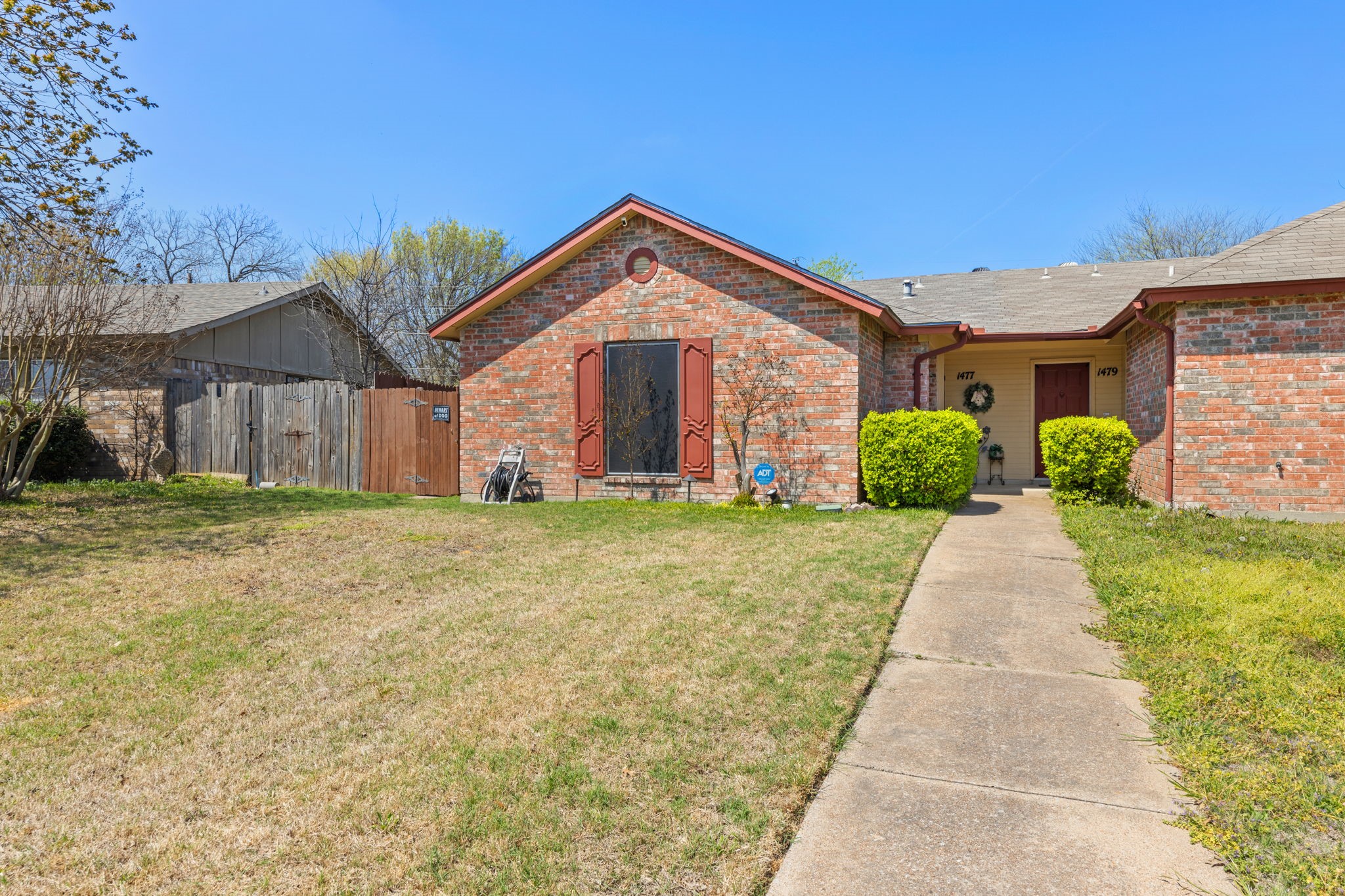 1477 Brook Meadow Circle Lancaster TX 75134