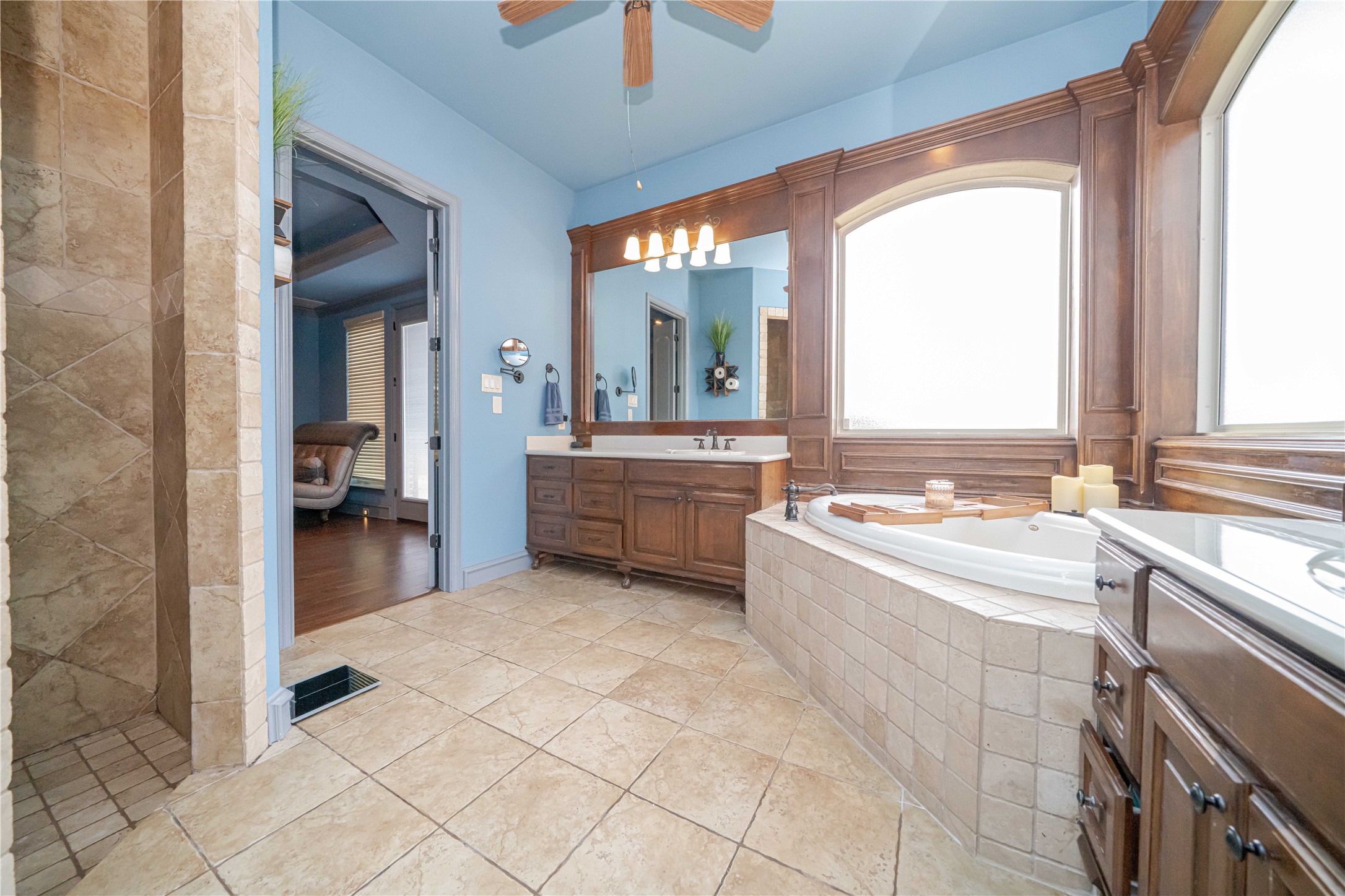 7913 Forest View Court North Richland Hills TX 76182