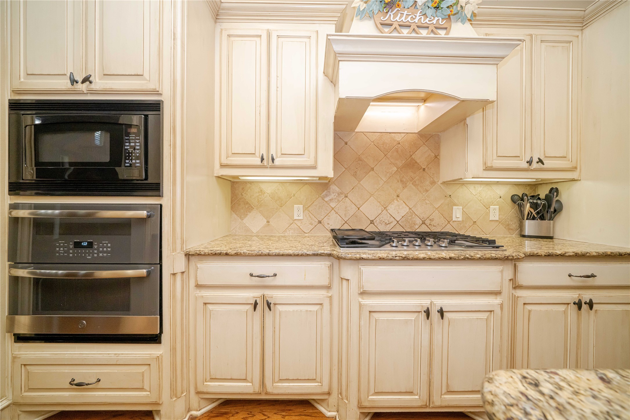 7913 Forest View Court North Richland Hills TX 76182