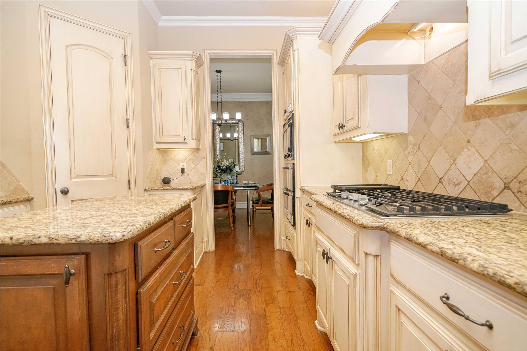 7913 Forest View Court North Richland Hills TX 76182