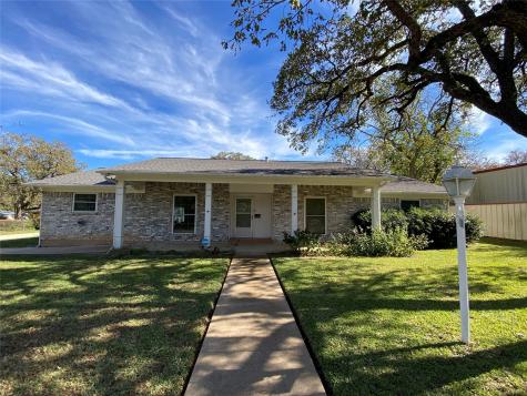 700 Austin Drive Mineral Wells TX 76067