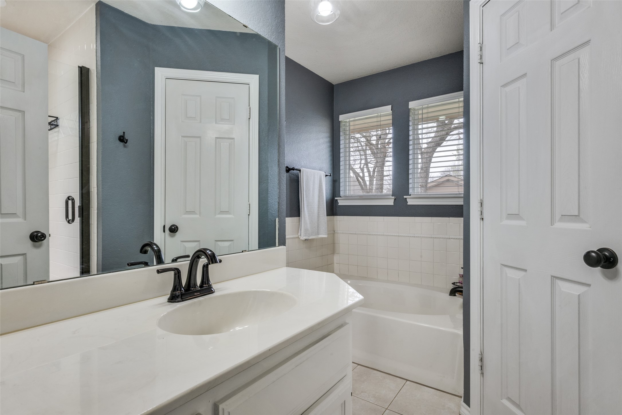2209 Whispering Oaks Denton TX 76209