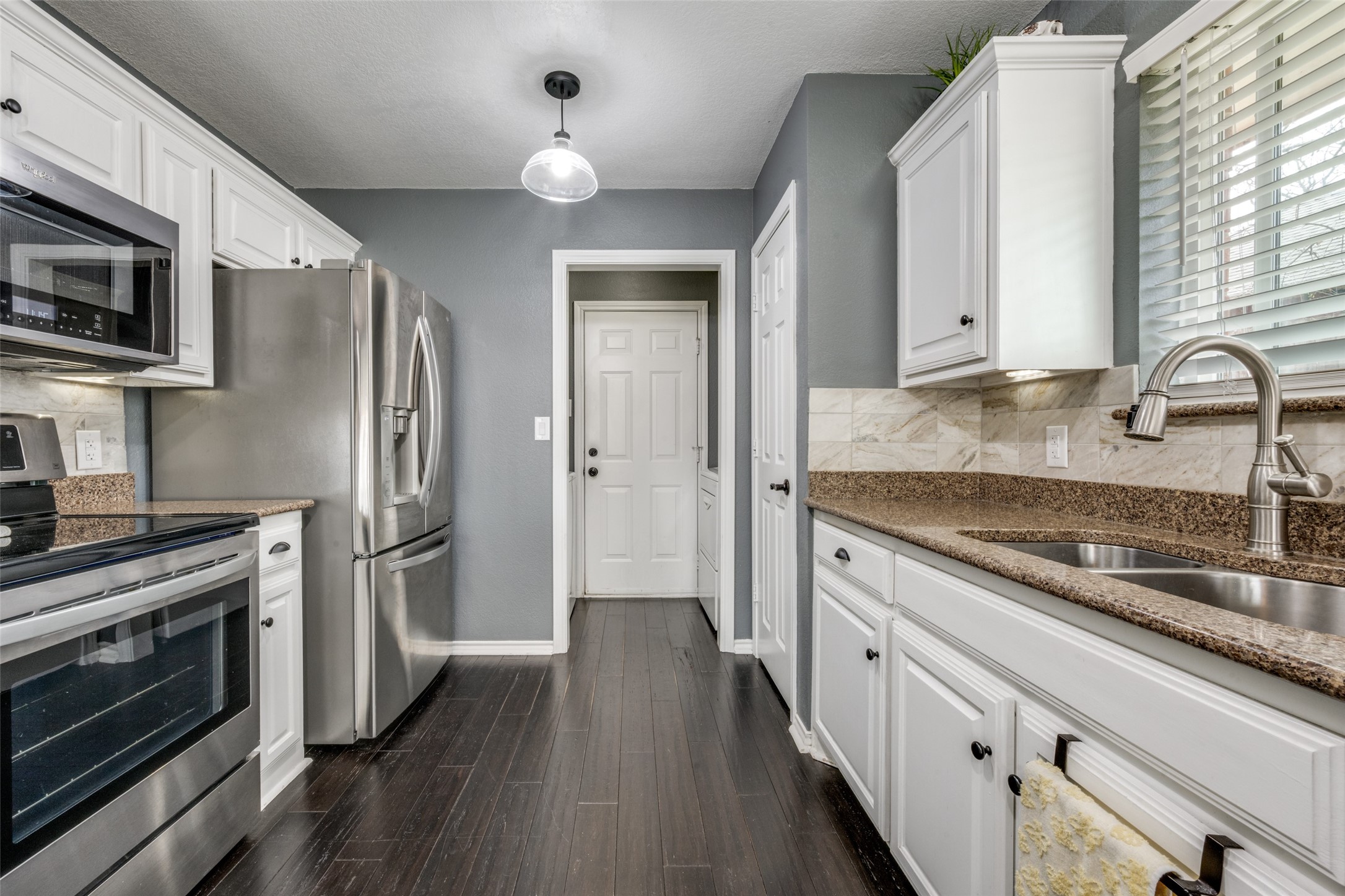 2209 Whispering Oaks Denton TX 76209