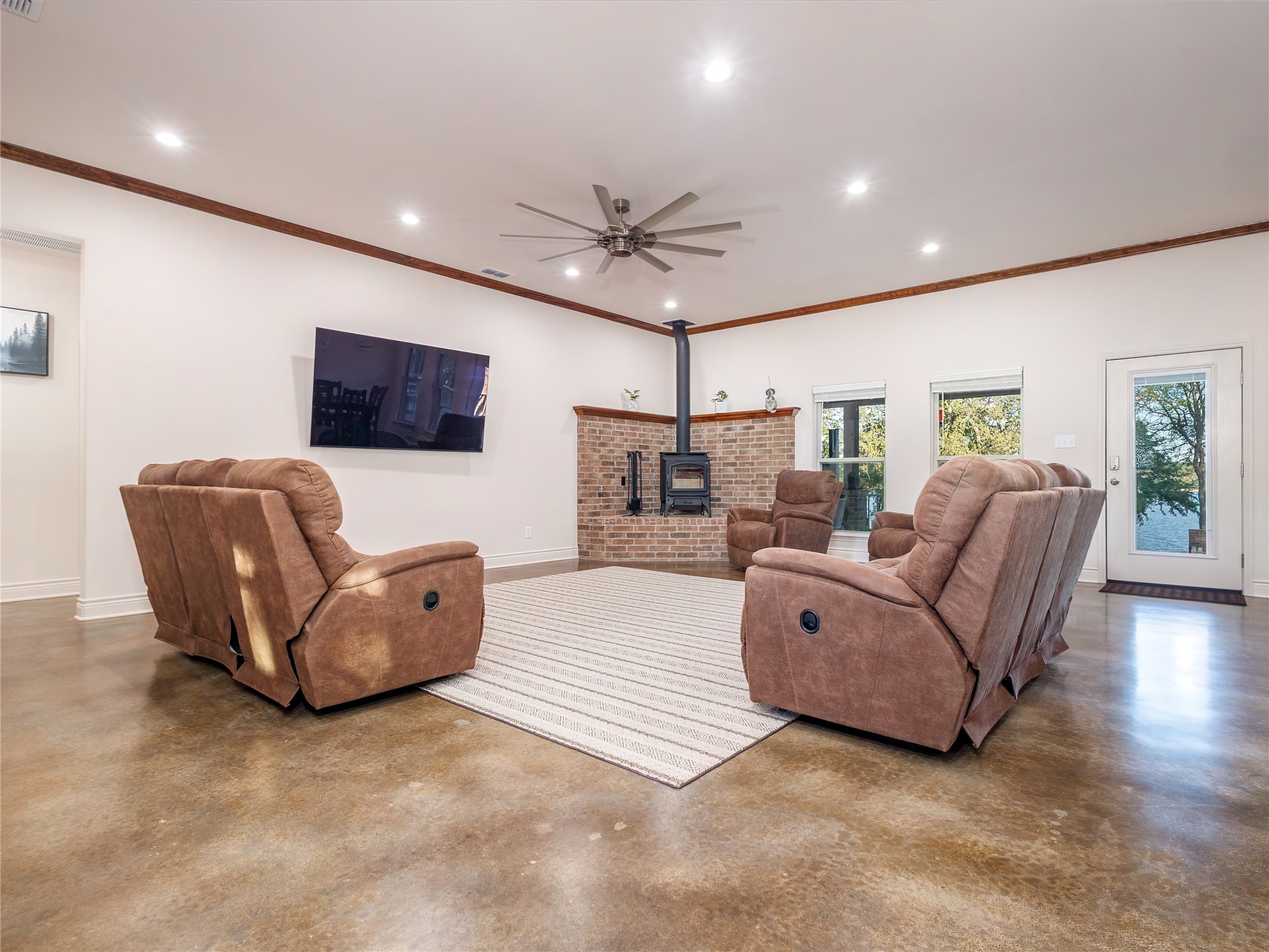 10251 Cliff Drive Brownwood TX 76801