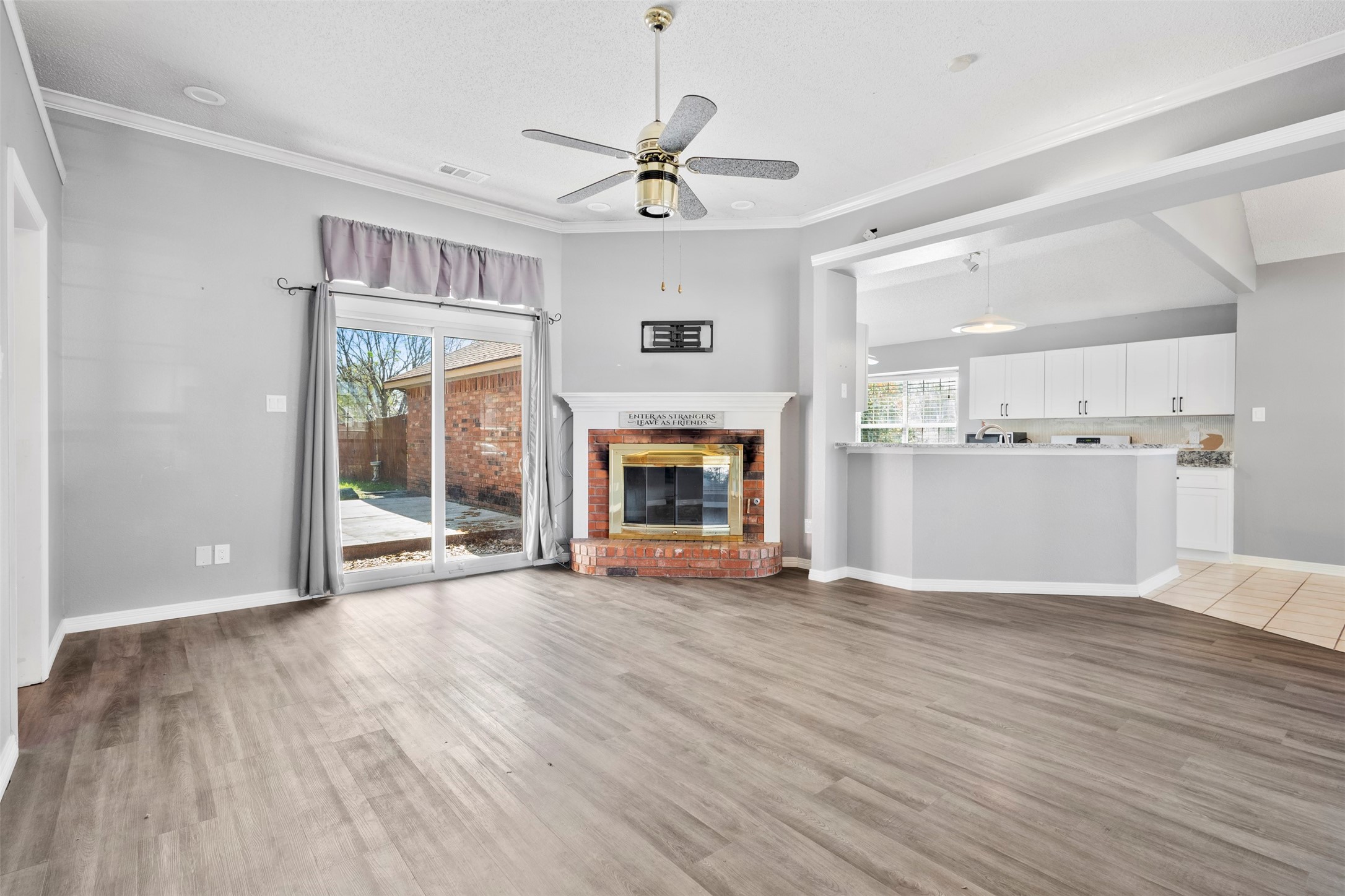 201 Brian Way Red Oak TX 75154