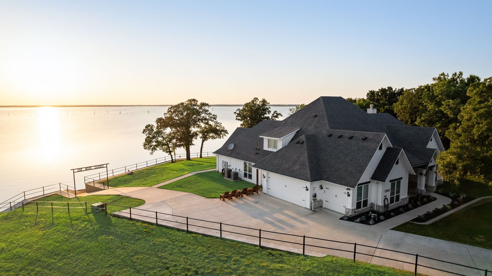 1144 Paradise Cove Streetman TX 75859