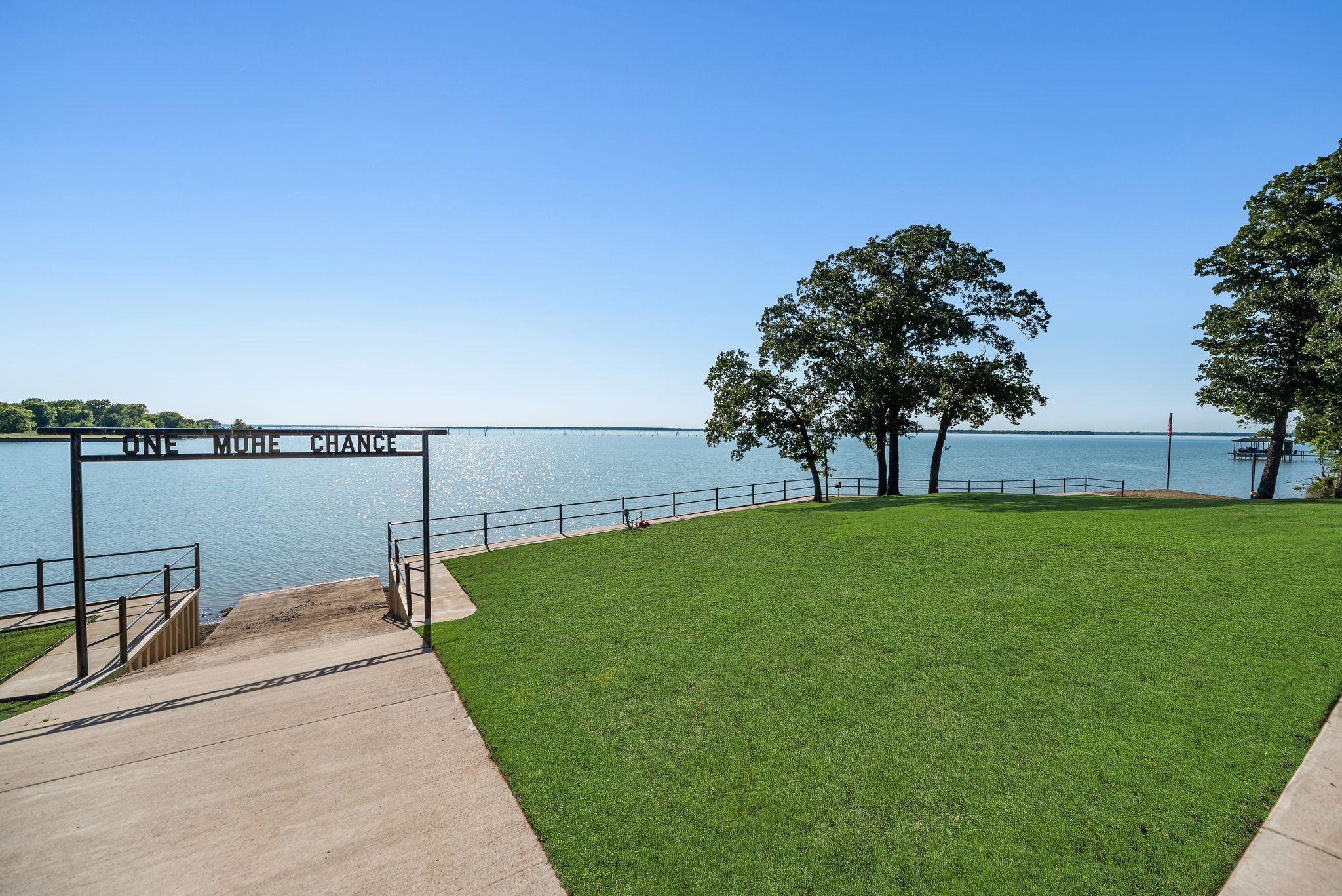 1144 Paradise Cove Streetman TX 75859