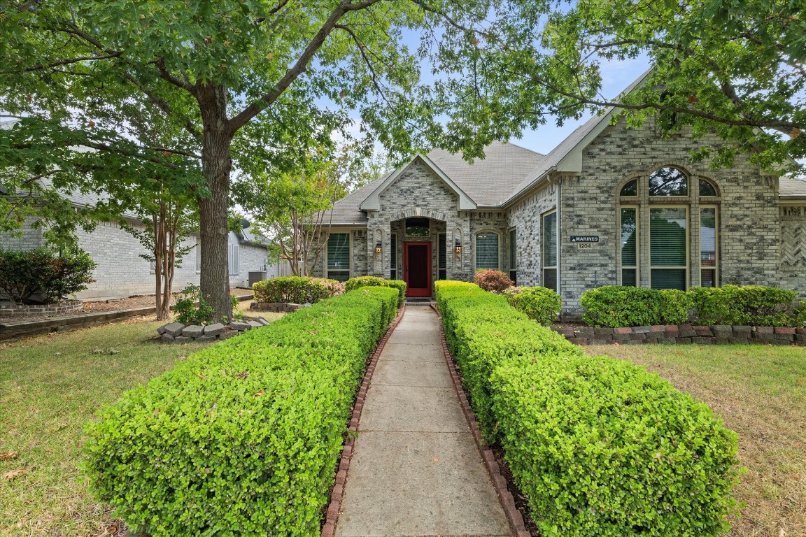 1204 Grimsworth Lane Allen TX 75002