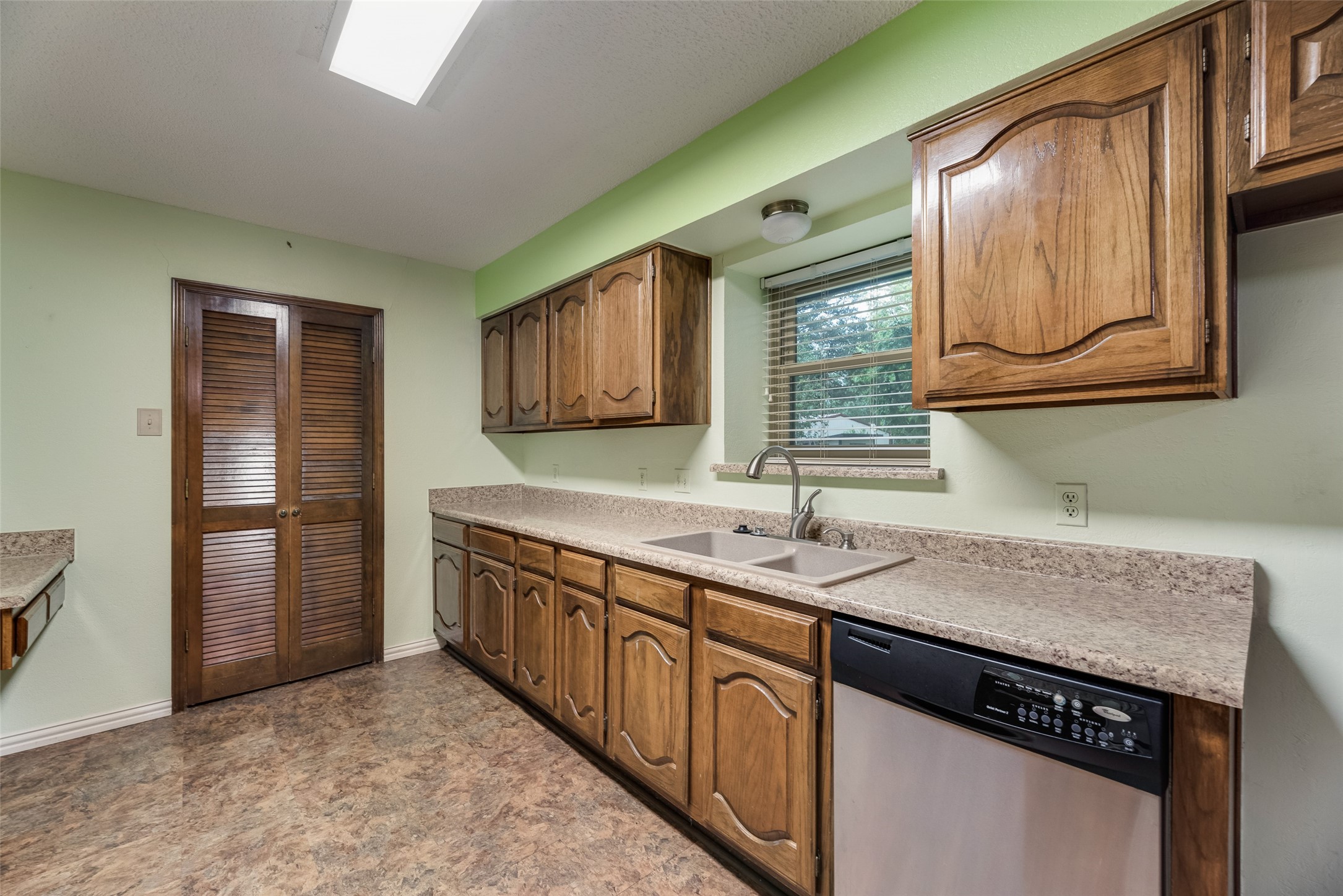 208 Lorene Drive Red Oak TX 75154