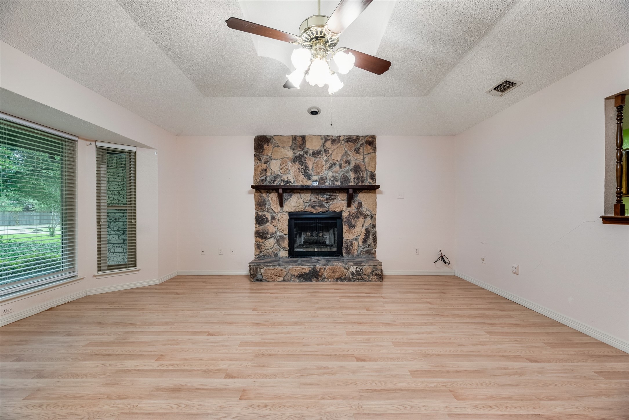 208 Lorene Drive Red Oak TX 75154