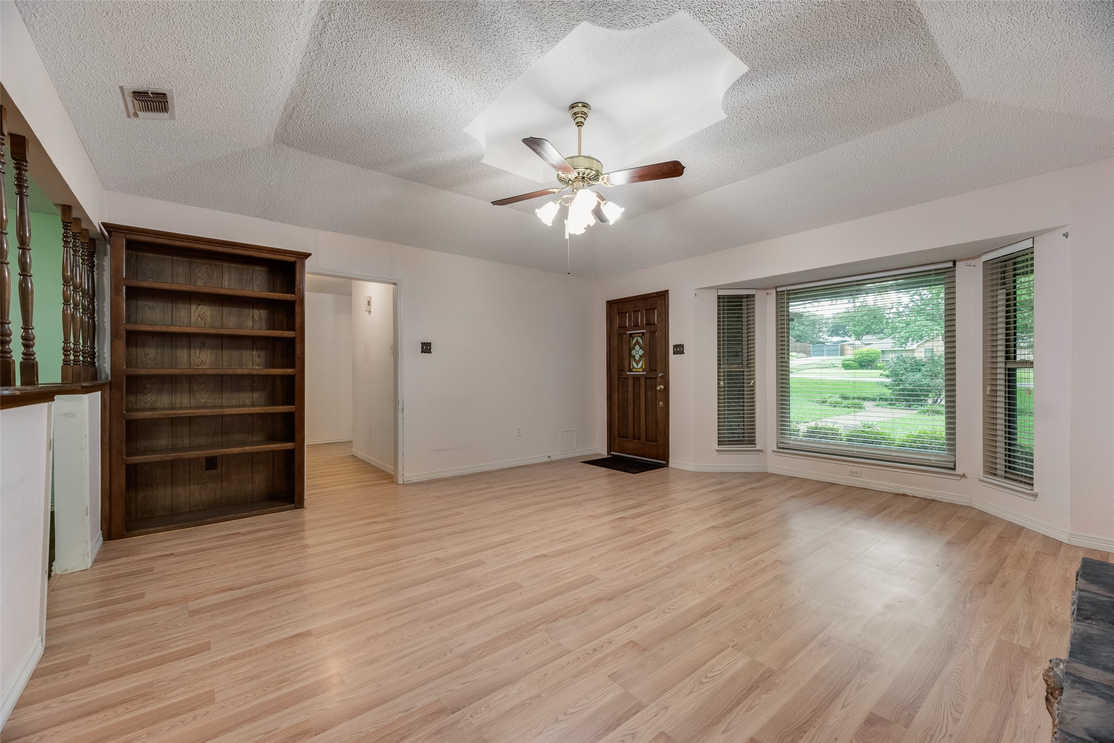 208 Lorene Drive Red Oak TX 75154