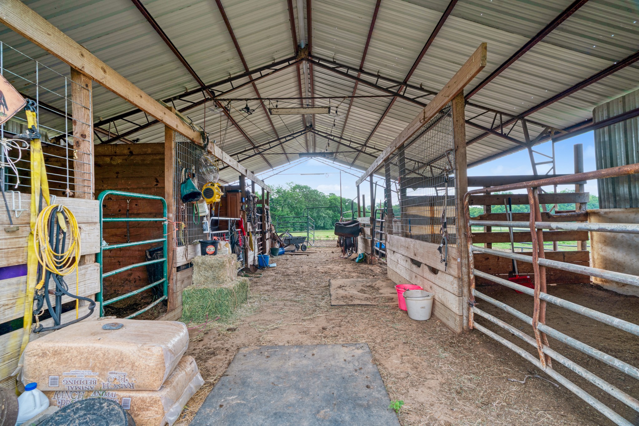 1890 County Road 34520 Sumner TX 75486