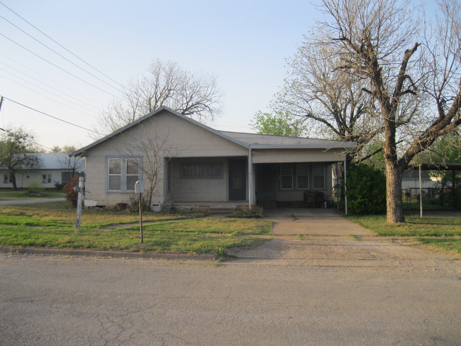 710 W Wheeler Street Breckenridge TX 76424