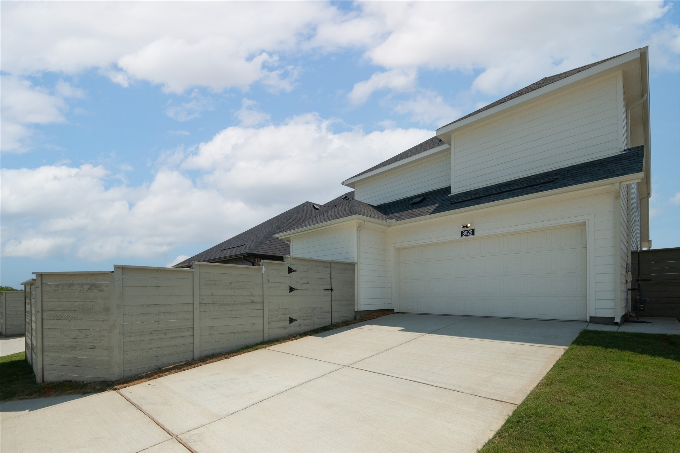 8925 Acorn Avenue Justin TX 76247