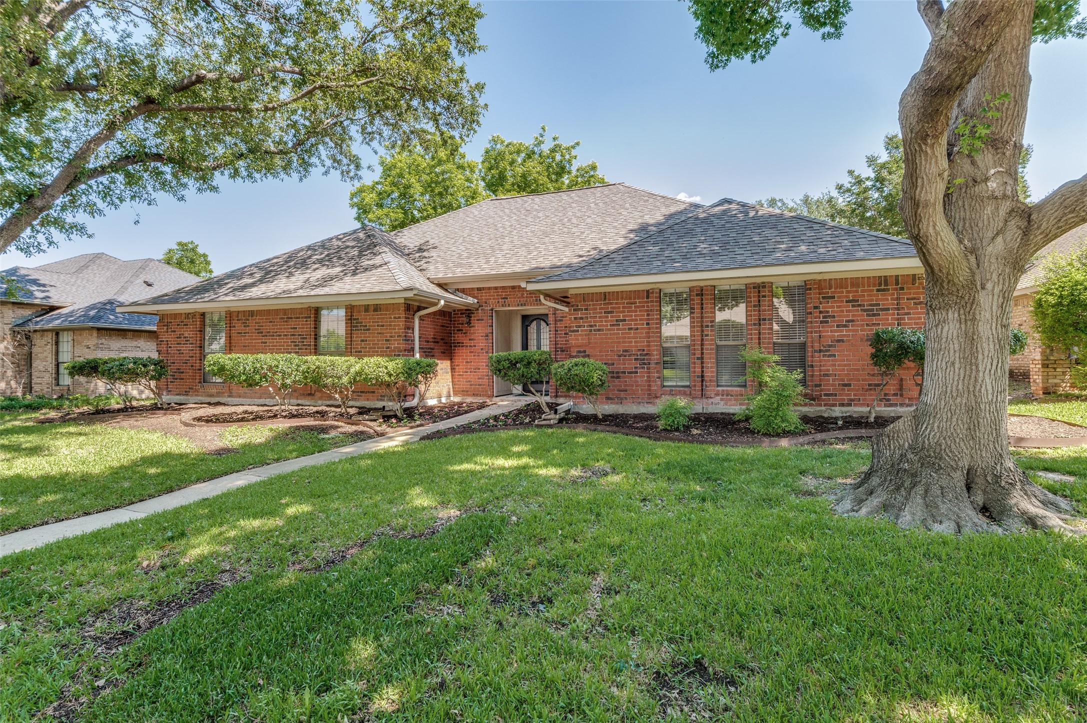 2525 Belmeade Drive Carrollton TX 75006