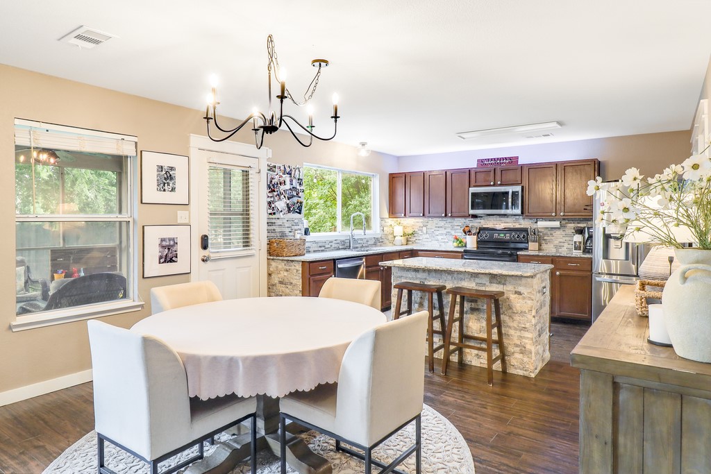 4253 Broken Bend Boulevard Fort Worth TX 76244