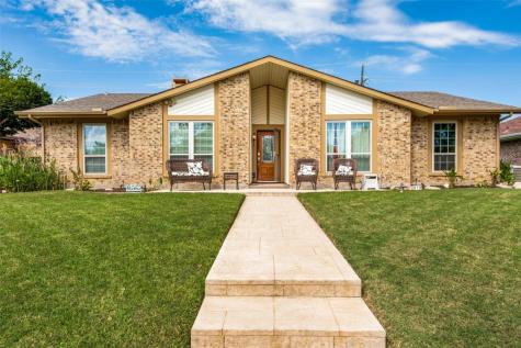 910 Reno Street Lewisville TX 75077