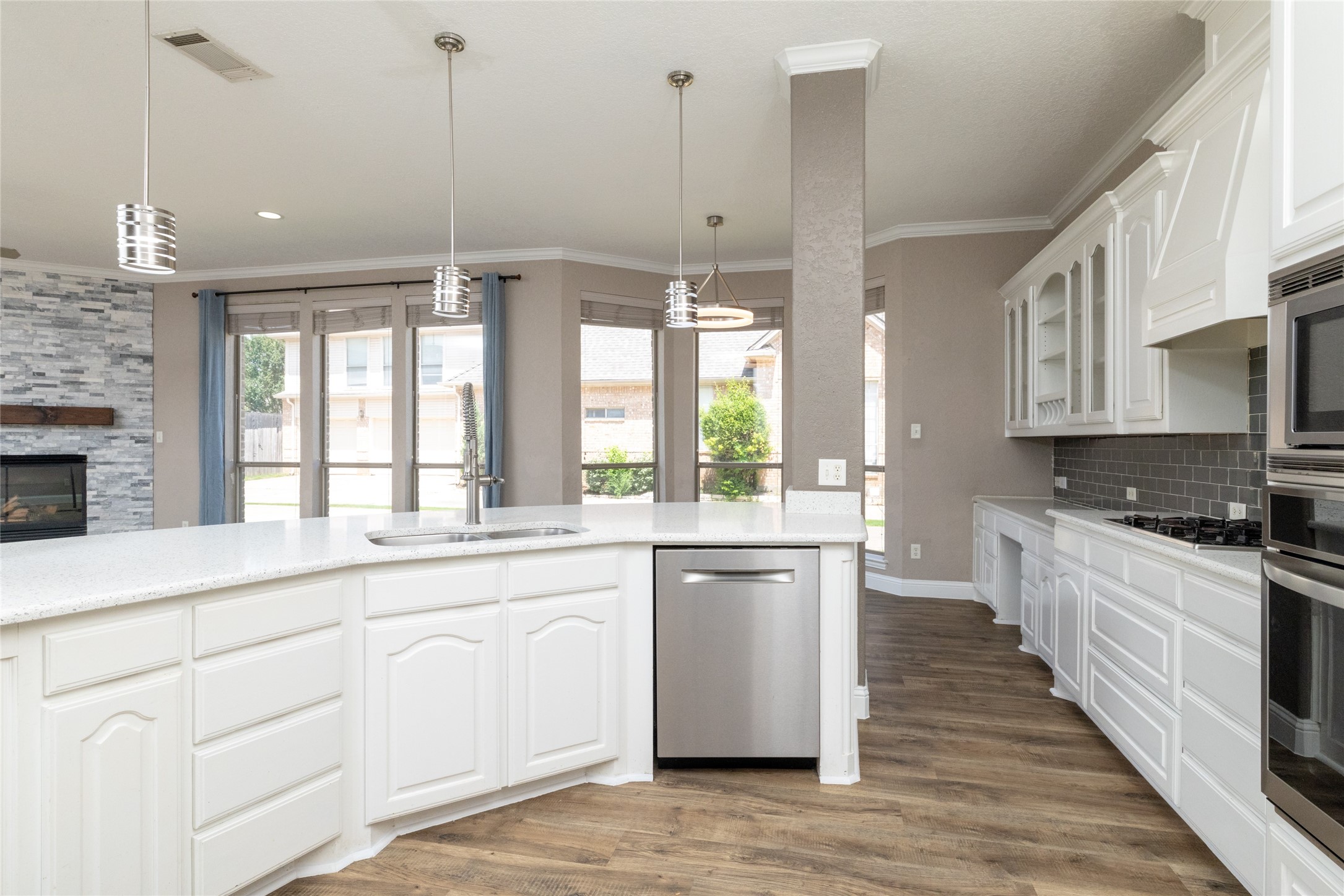 8105 Thornwood Drive North Richland Hills TX 76182
