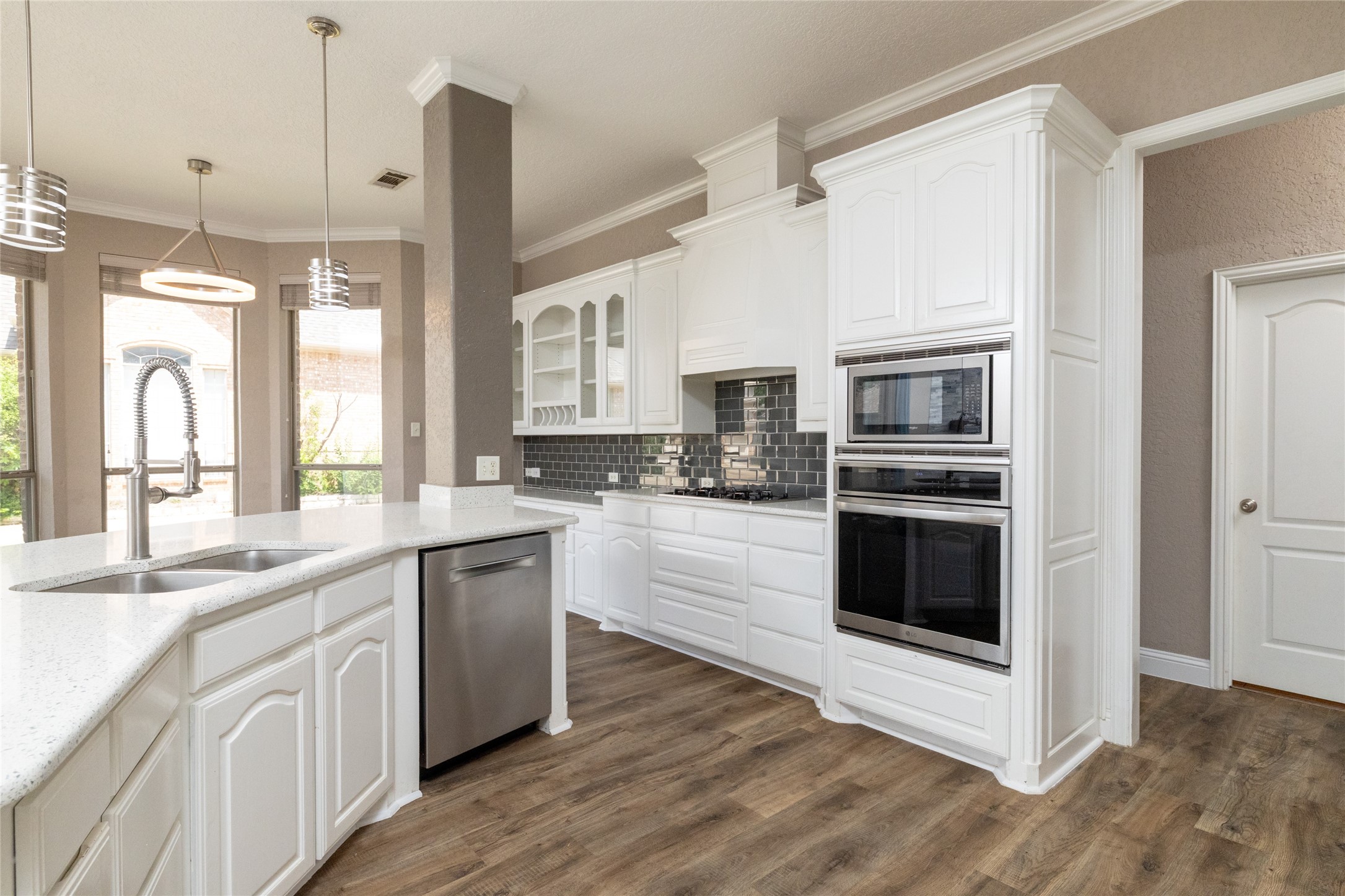 8105 Thornwood Drive North Richland Hills TX 76182