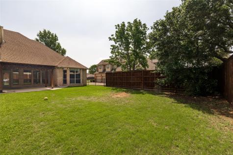 8105 Thornwood Drive North Richland Hills TX 76182