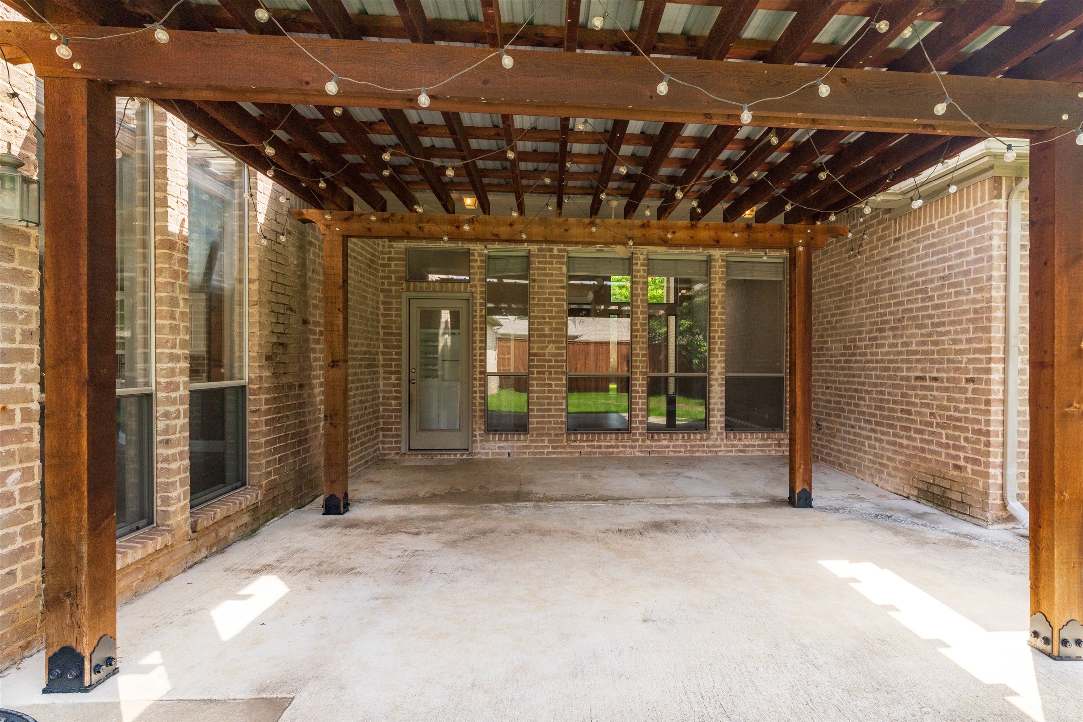 8105 Thornwood Drive North Richland Hills TX 76182