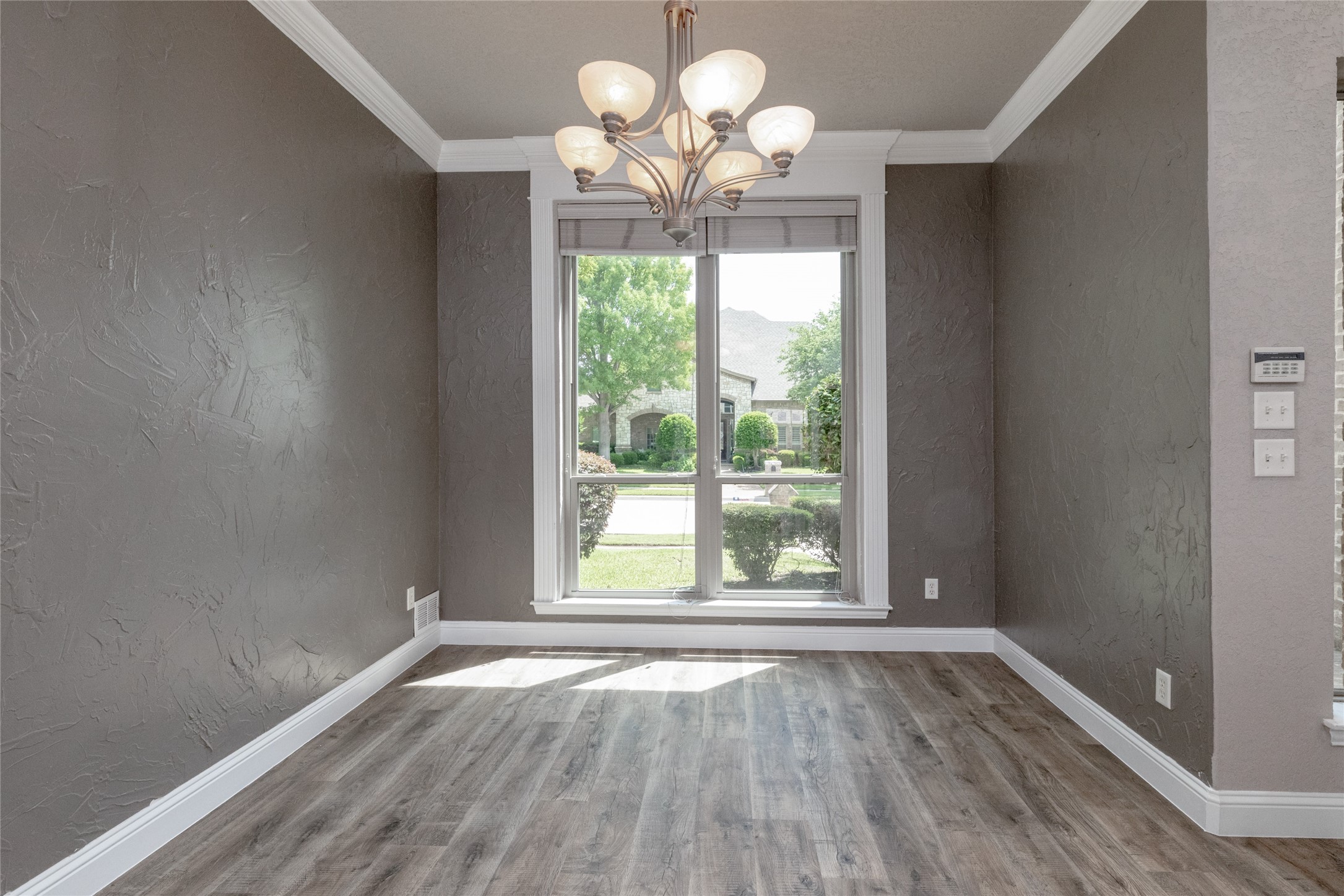 8105 Thornwood Drive North Richland Hills TX 76182
