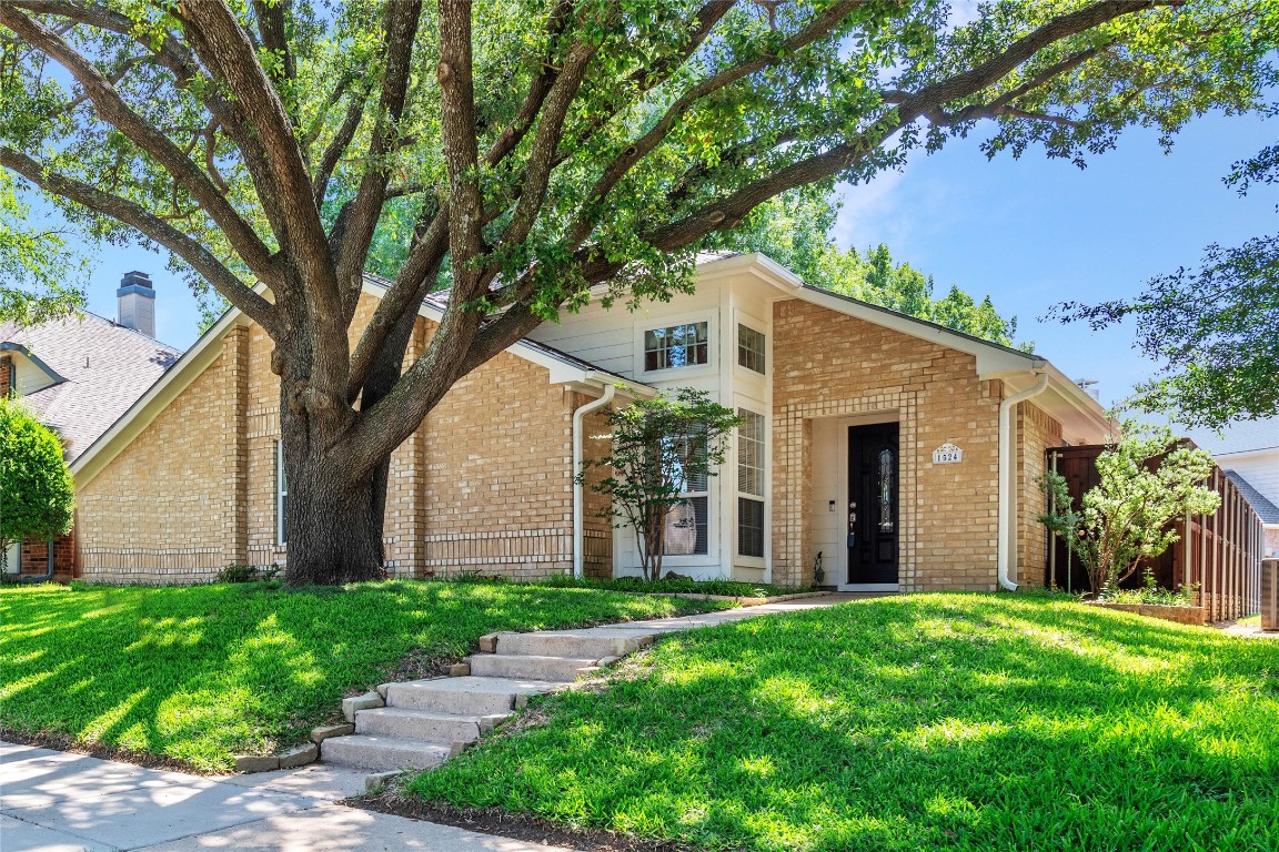 1524 Livingston Drive Plano TX 75093