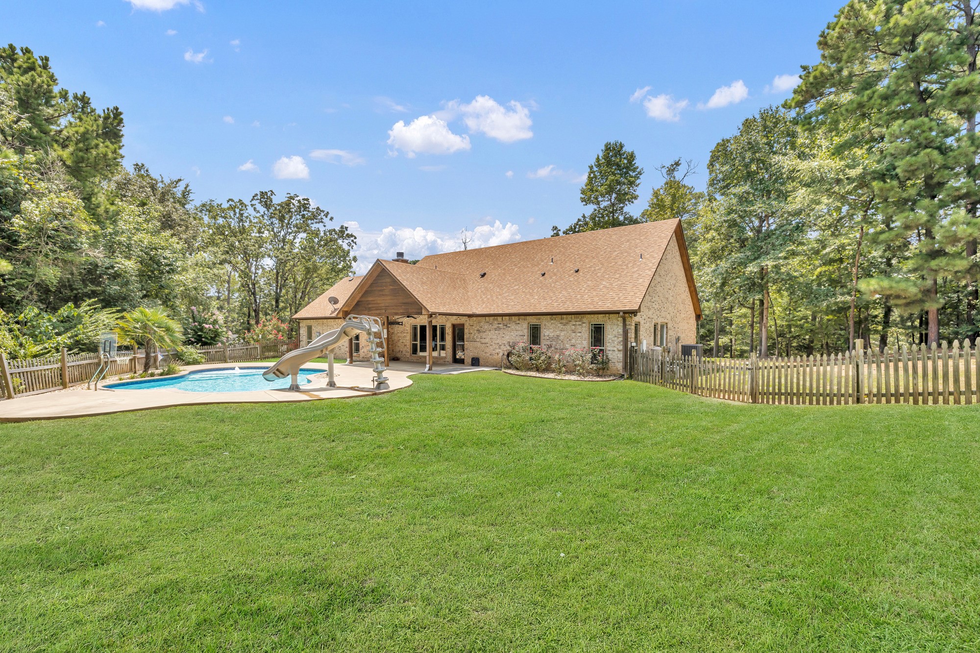 18241 Sunshine Lane Troup TX 75789