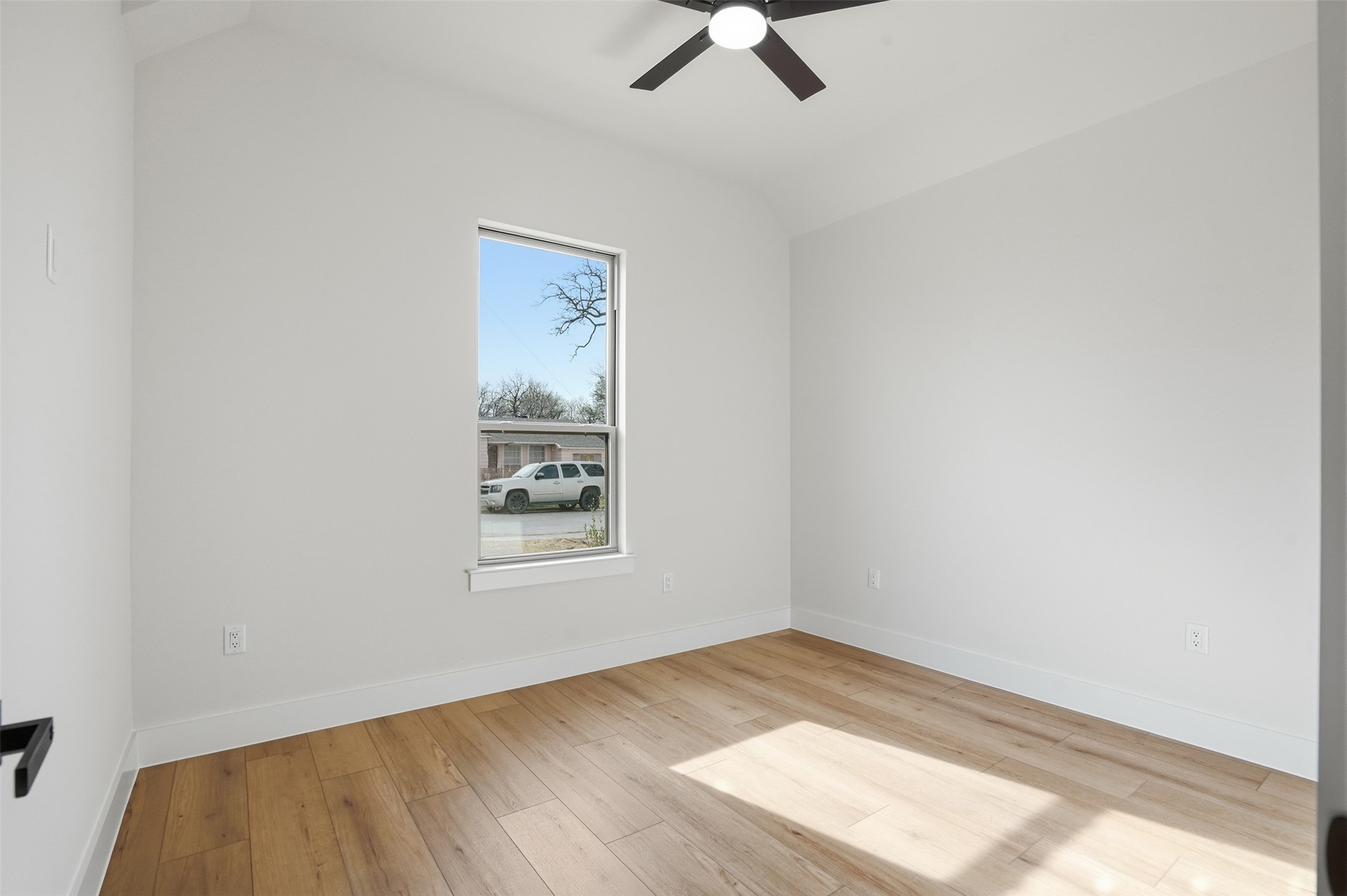 2315 Colony Court Dallas TX 75235