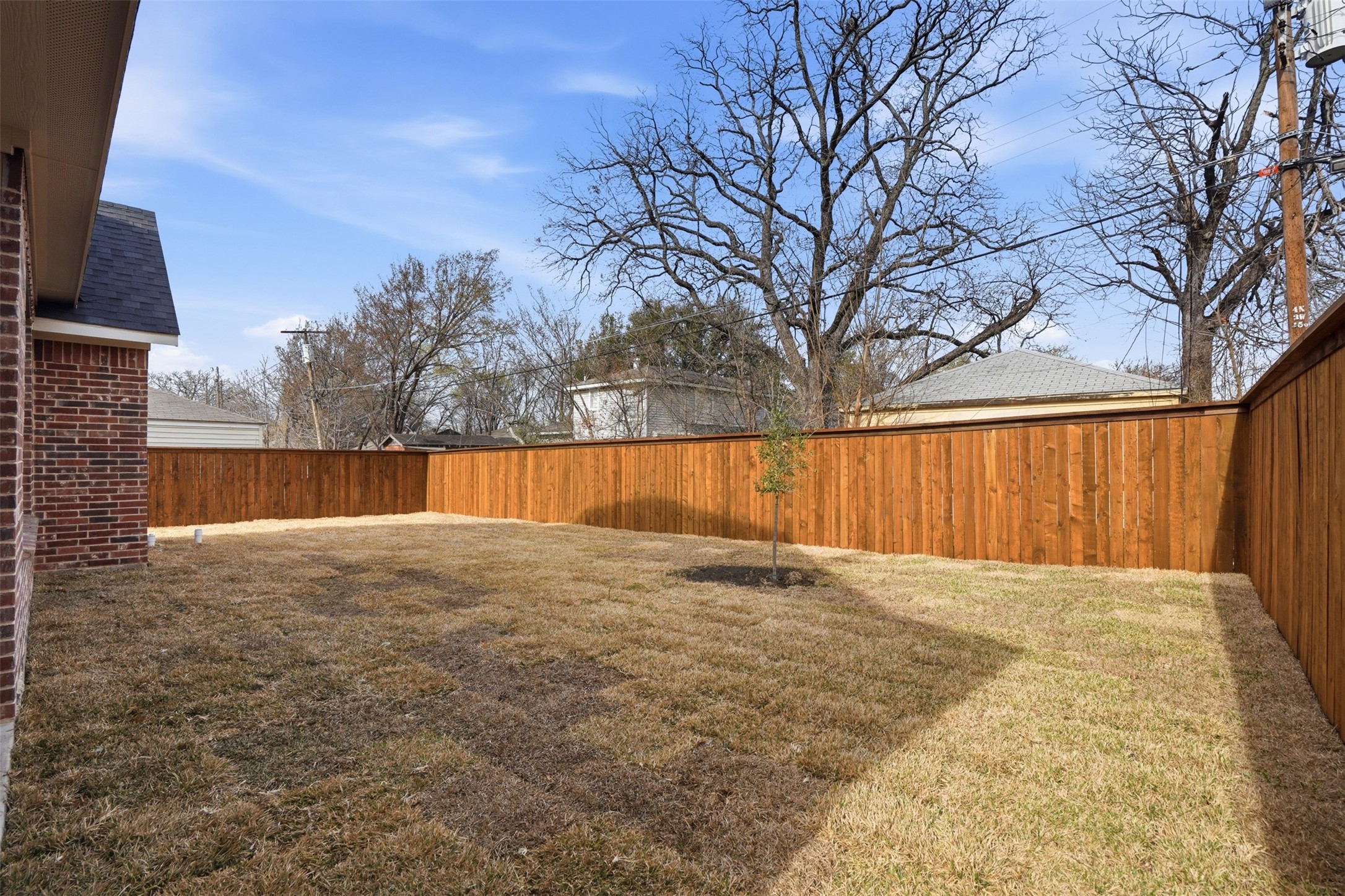 2315 Colony Court Dallas TX 75235