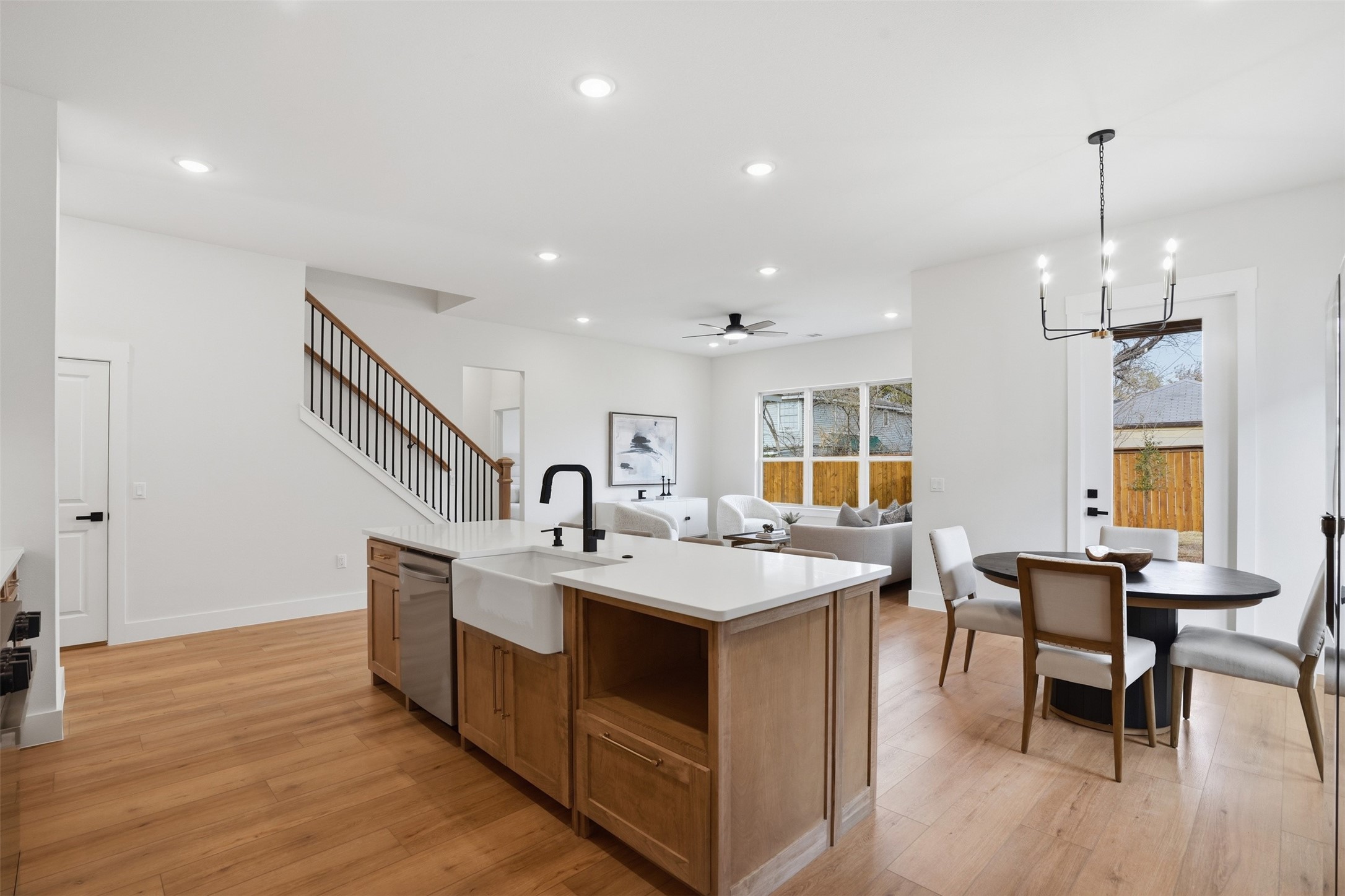 2315 Colony Court Dallas TX 75235