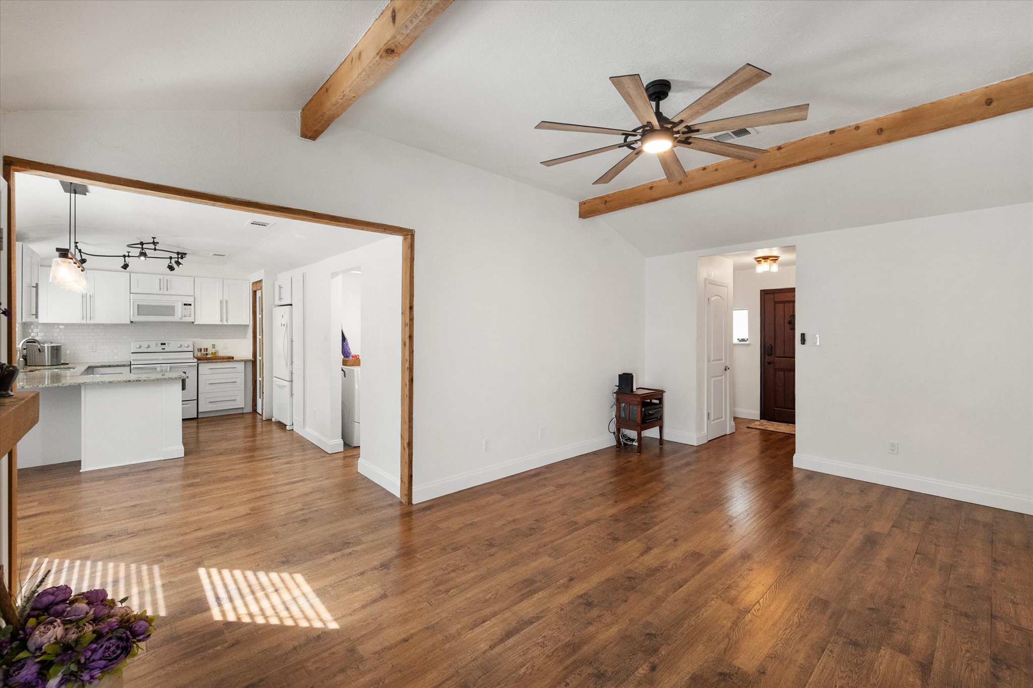 635 S Waxahachie Street Mansfield TX 76063