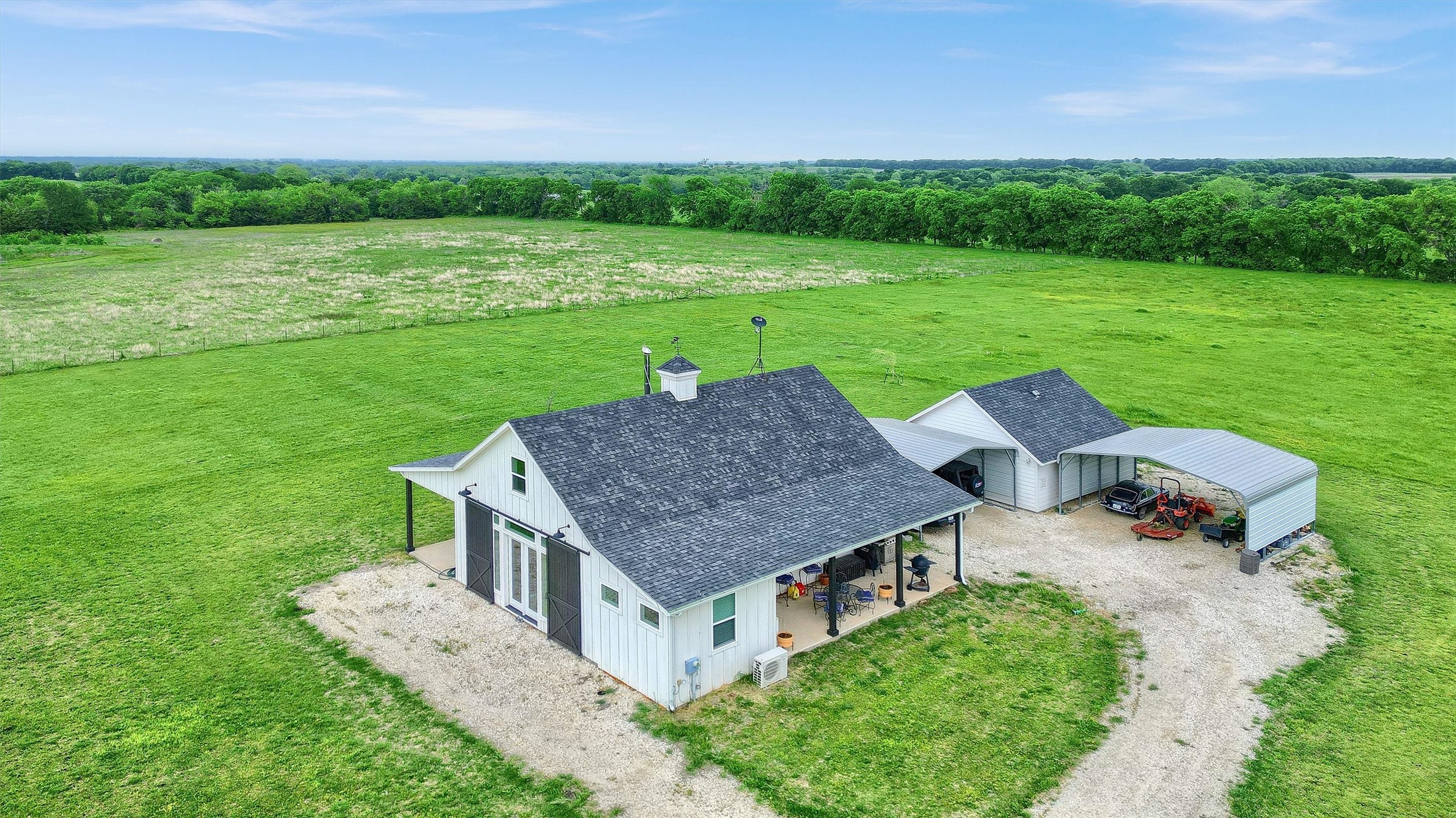 5235 Fm 1752 S Whitewright TX 75491