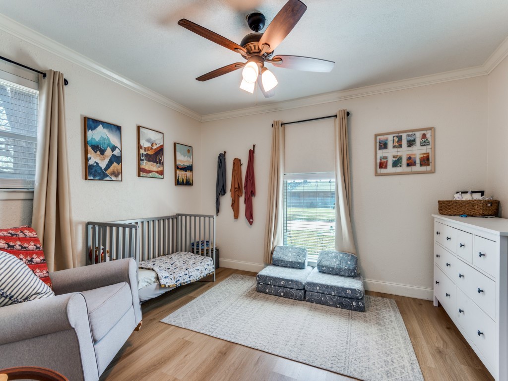 716 Thousand Oaks Drive Hurst TX 76054