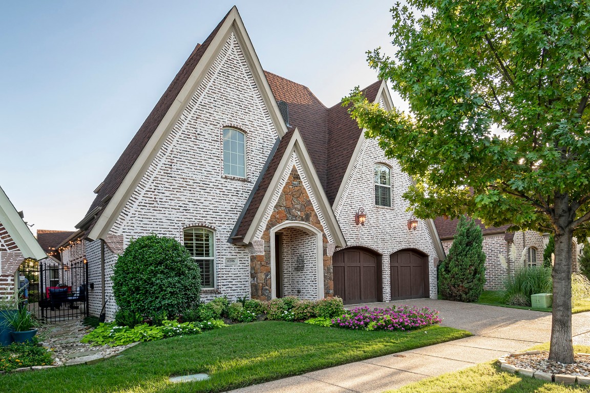 6206 Cambridge Gate Drive Dallas TX 75252