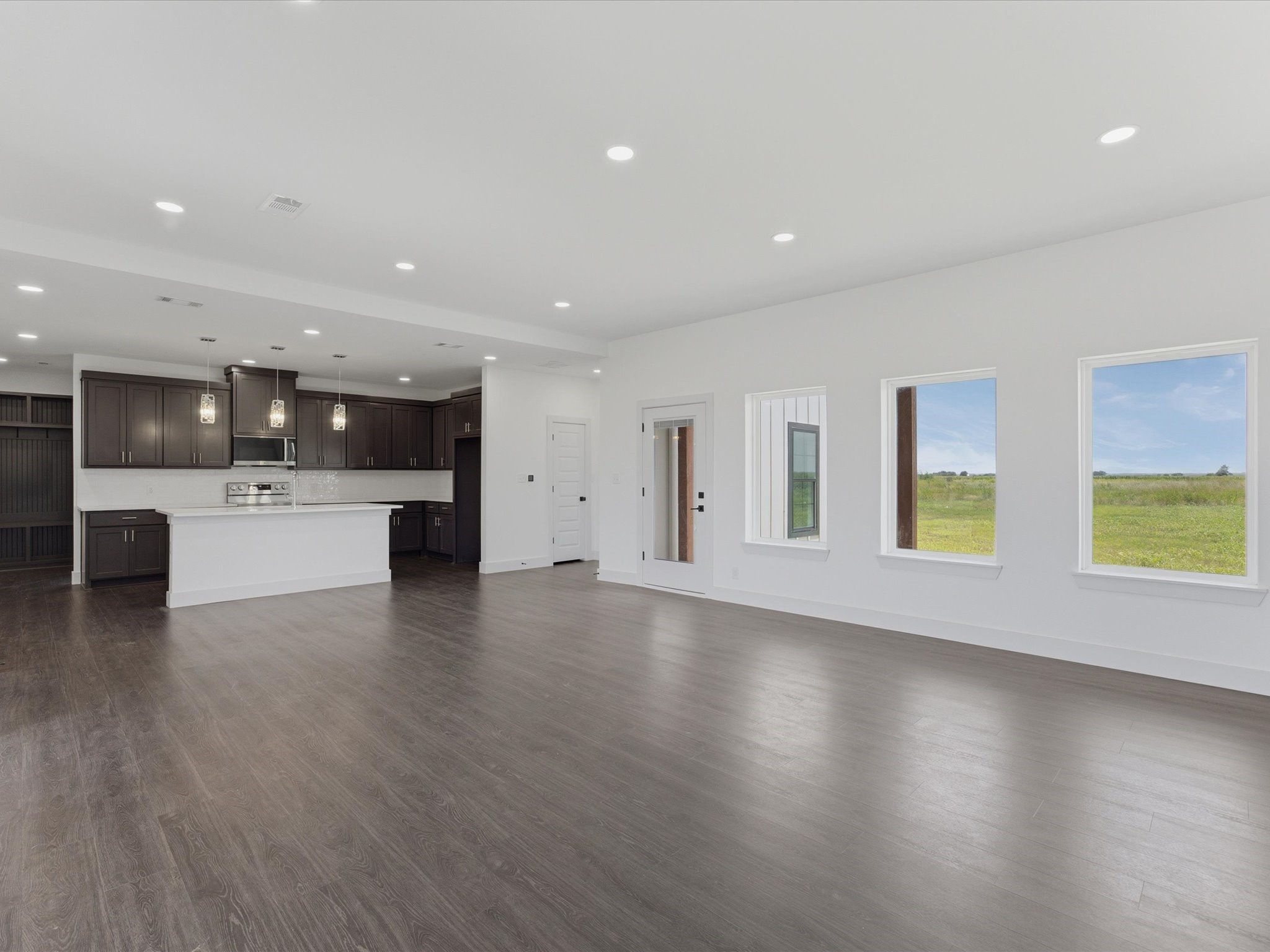 2091 Goodwyn Road Avalon TX 76623