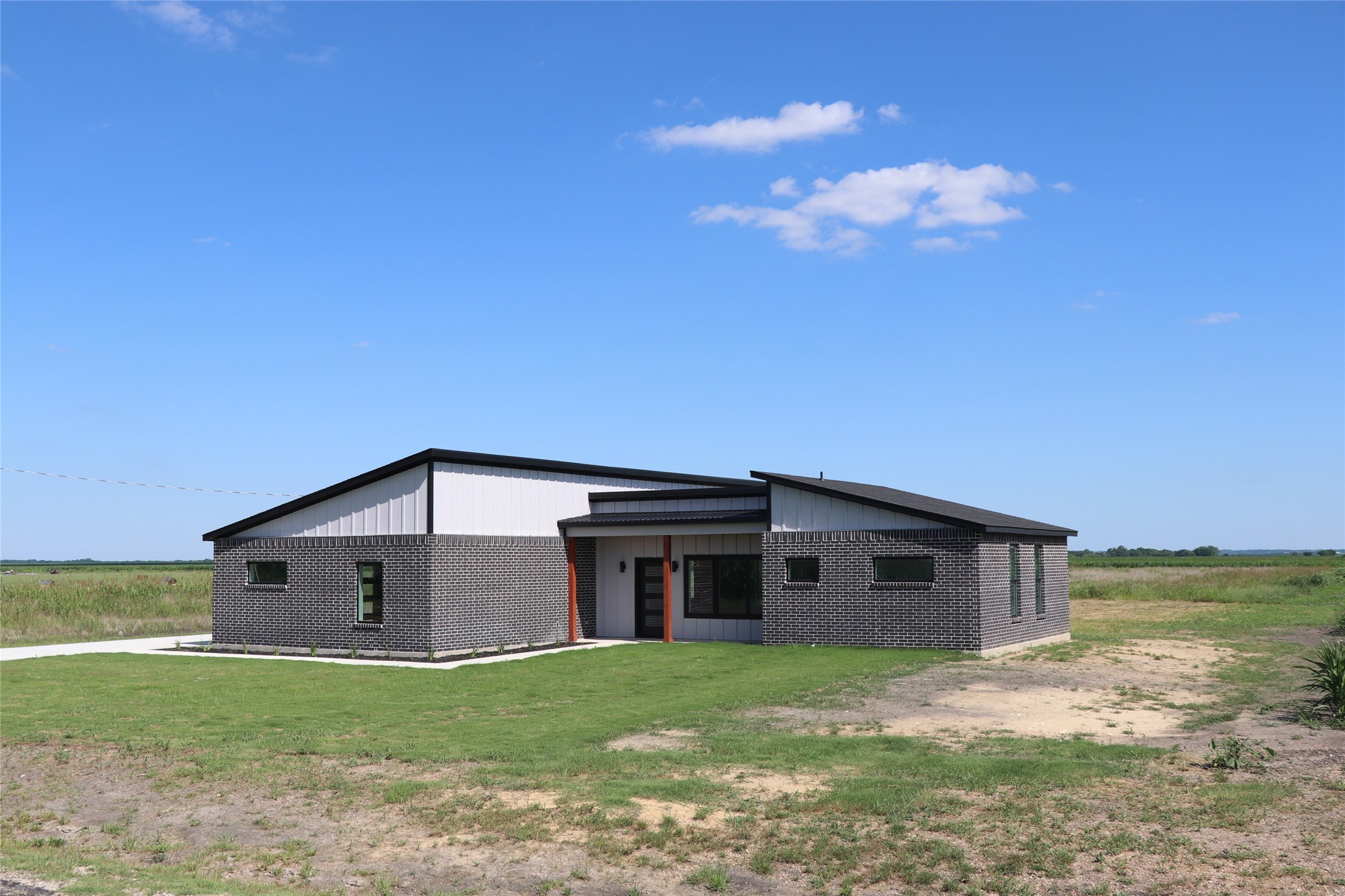 2091 Goodwyn Road Avalon TX 76623
