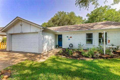 4509 Woodcreek Drive Arlington TX 76016
