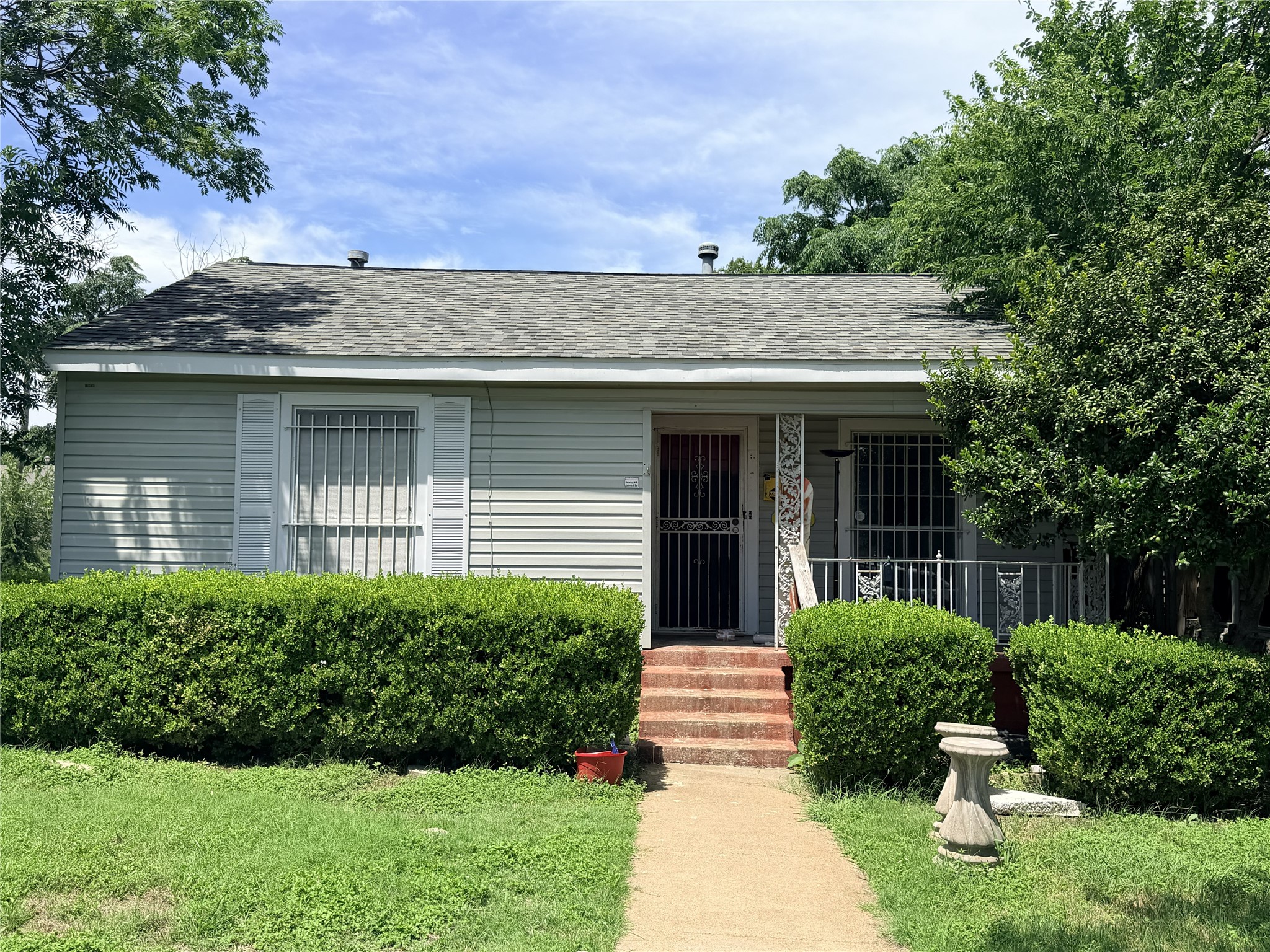 4044 Stanley Avenue Fort Worth TX 76110