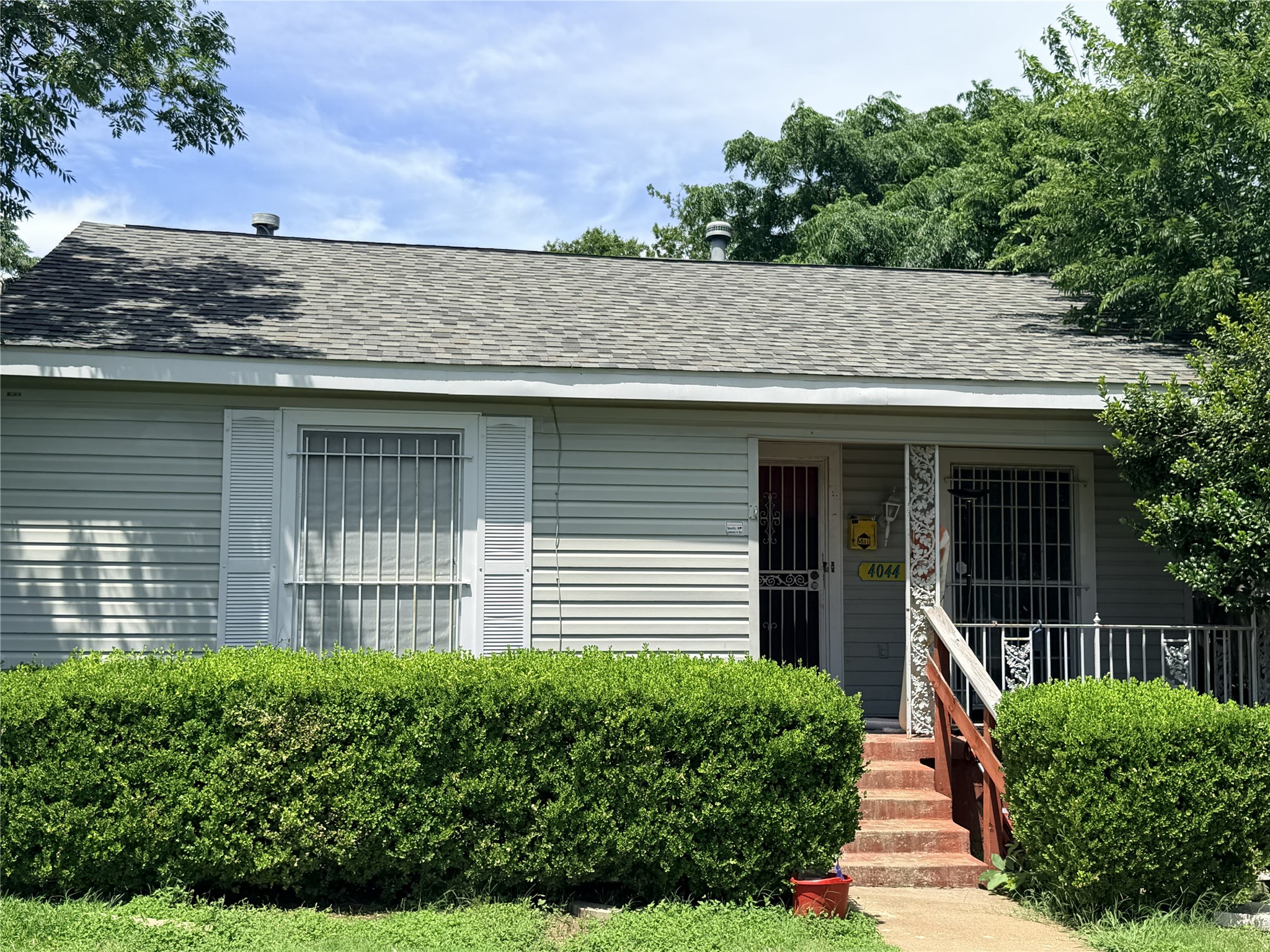 4044 Stanley Avenue Fort Worth TX 76110