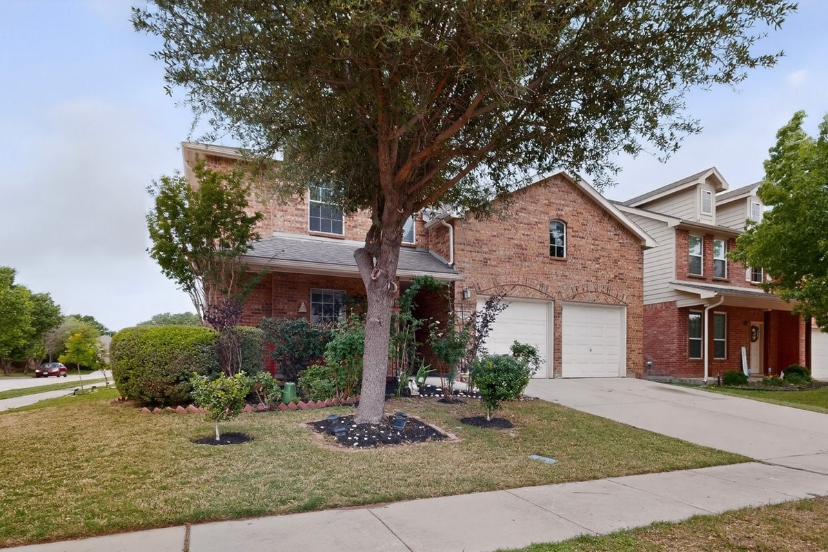 13201 Padre Avenue Fort Worth TX 76244