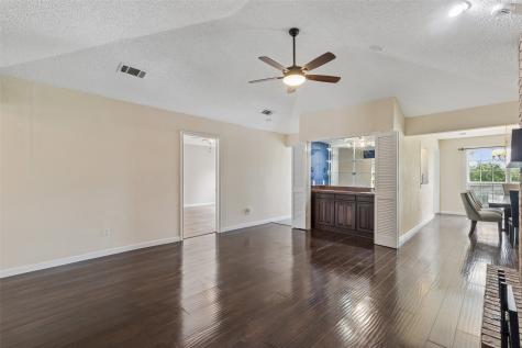 801 Country Club Place Grand Prairie TX 75052