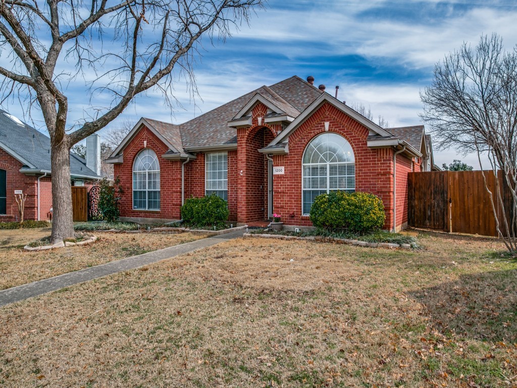 1200 Sam Dennis Drive Lewisville TX 75077