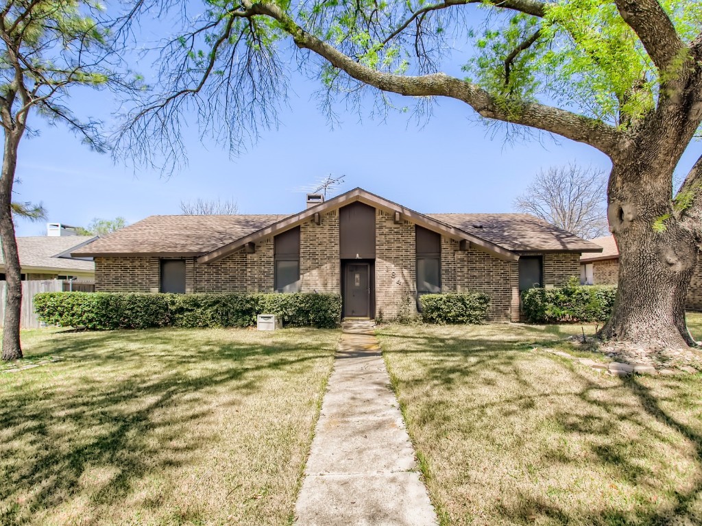 1841 Chisolm Trail Lewisville TX 75077
