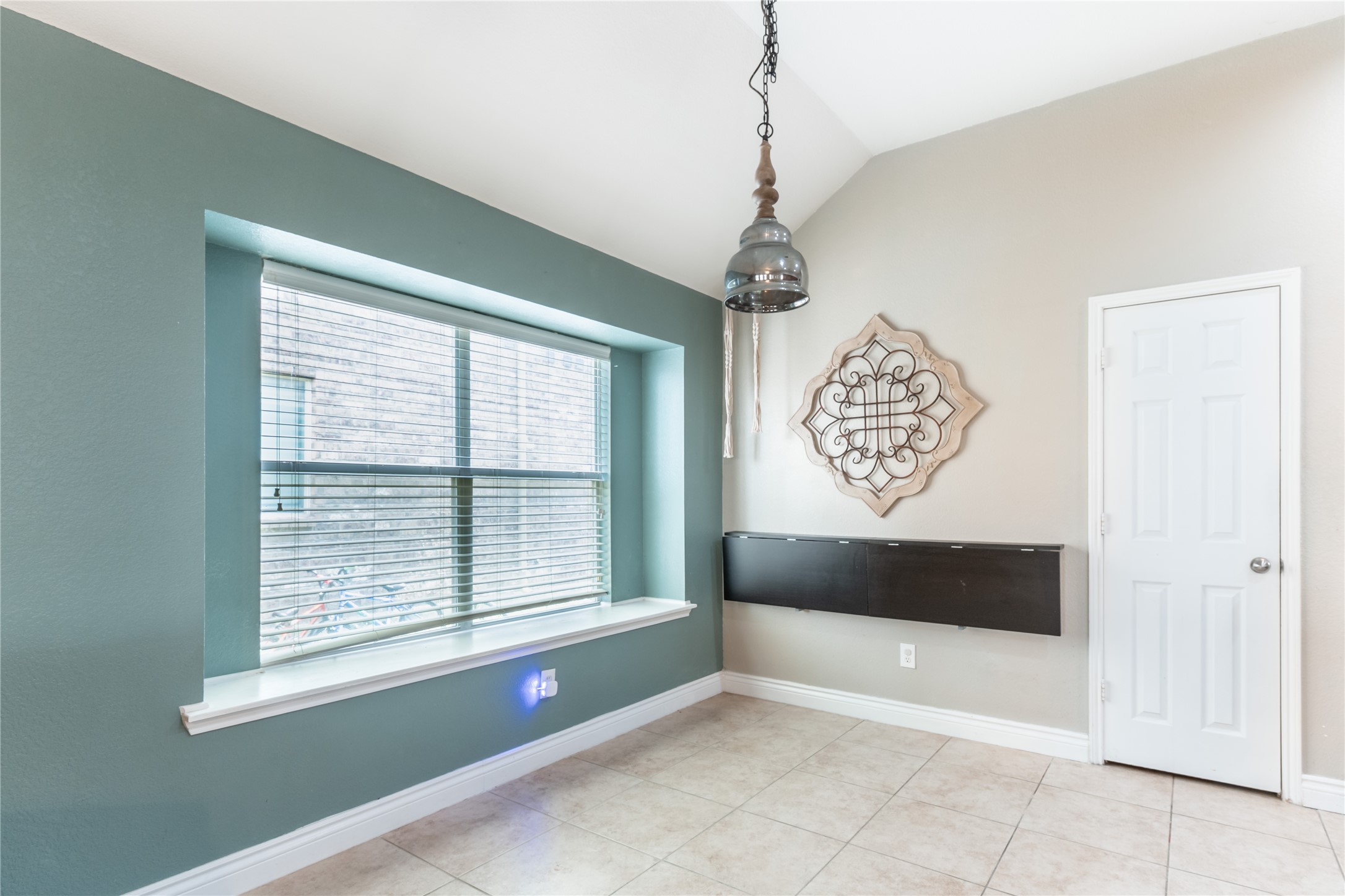 476 Paddle Drive Crowley TX 76036
