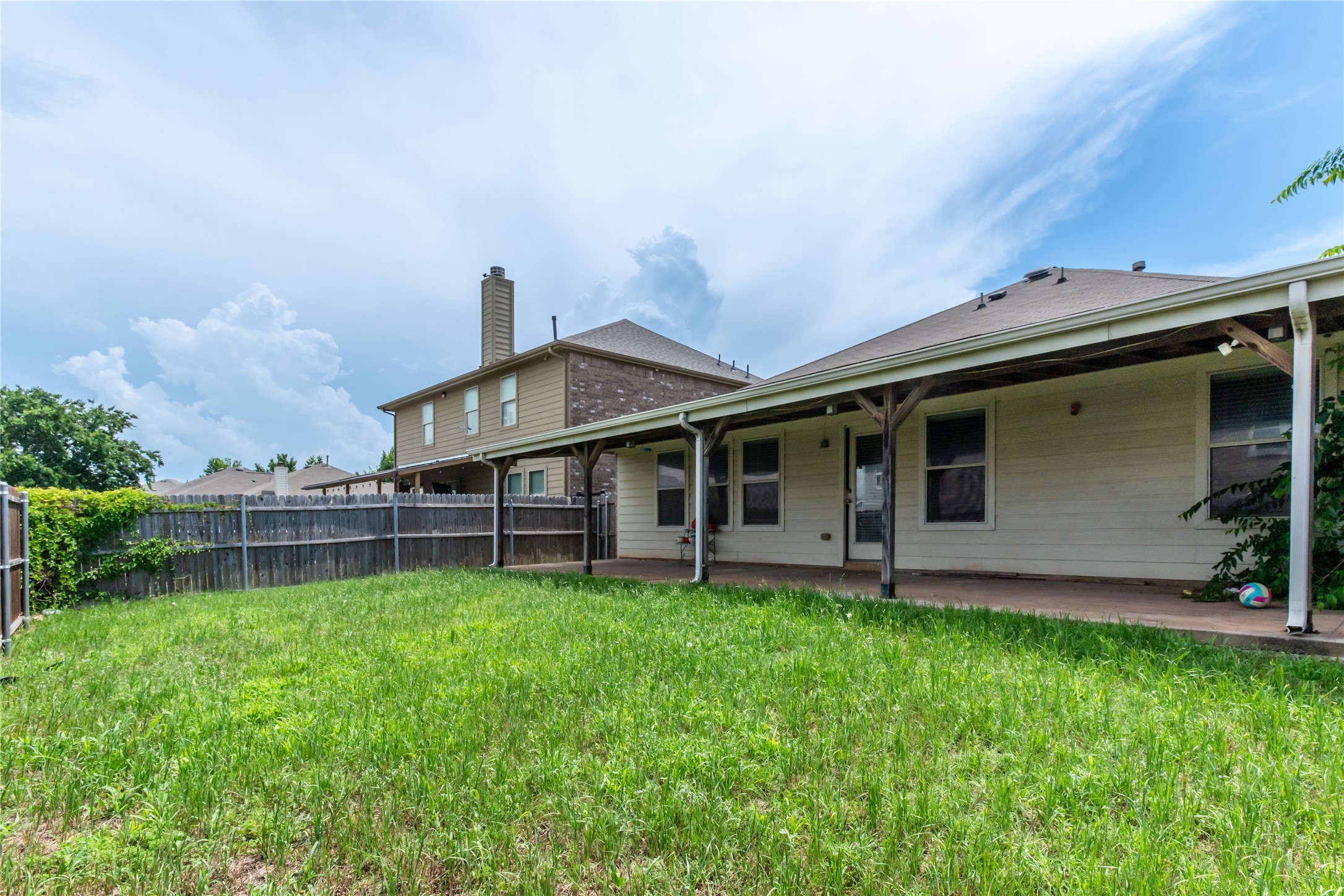 476 Paddle Drive Crowley TX 76036