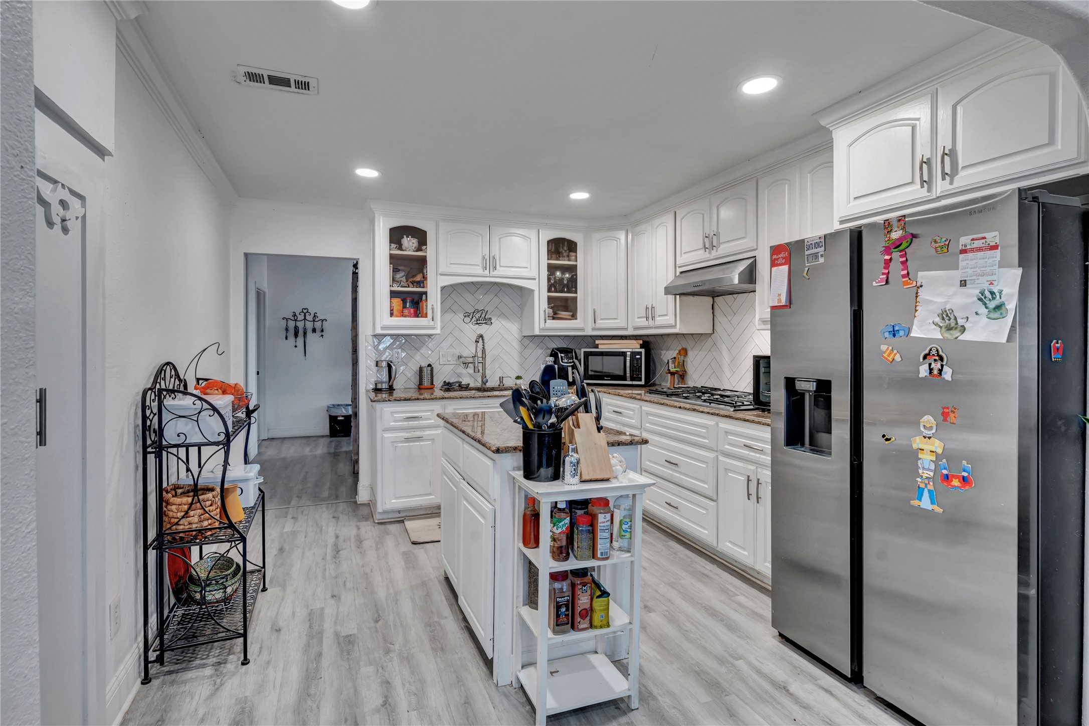 3700 8th Avenue Fort Worth TX 76110