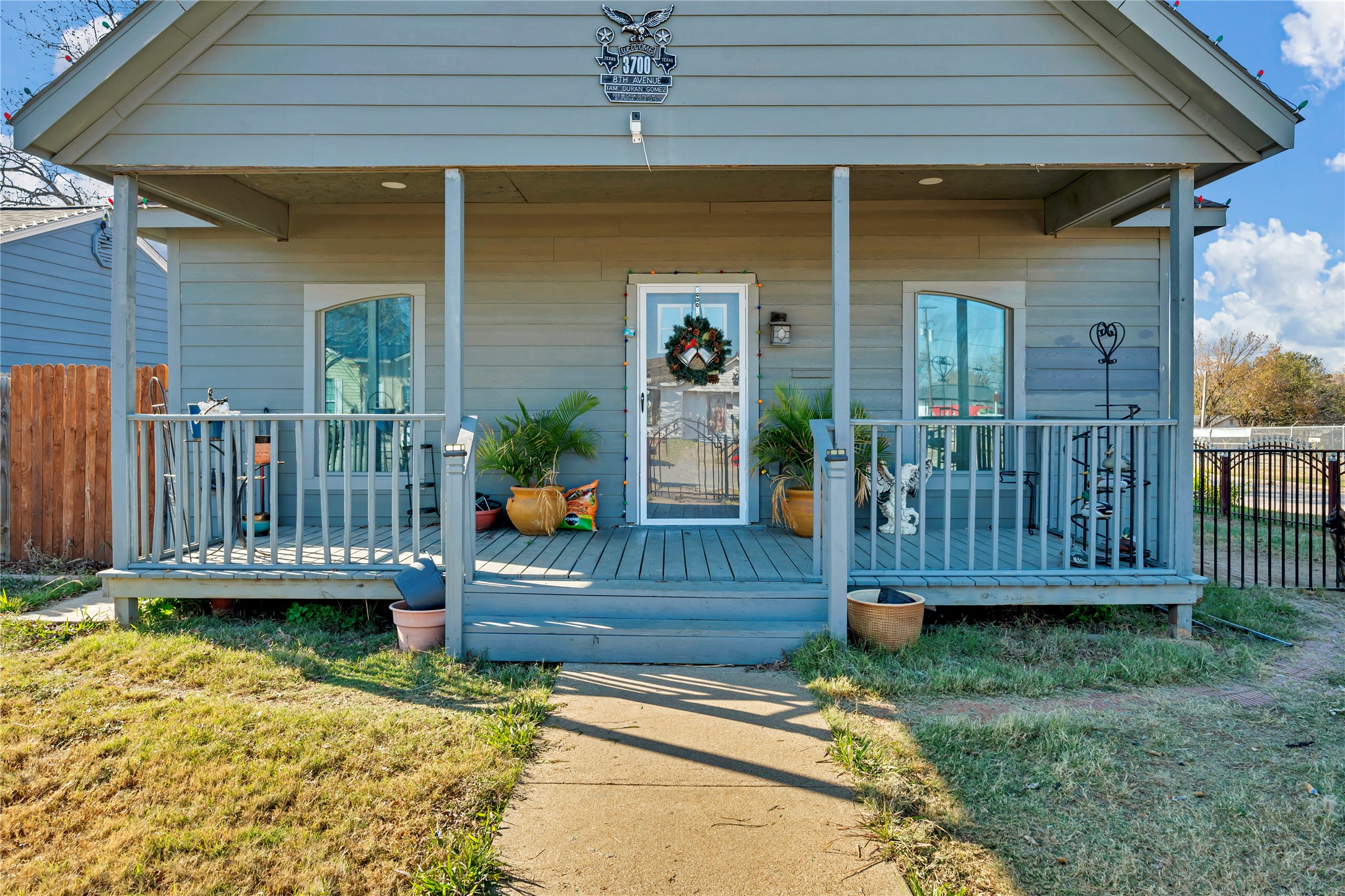 3700 8th Avenue Fort Worth TX 76110